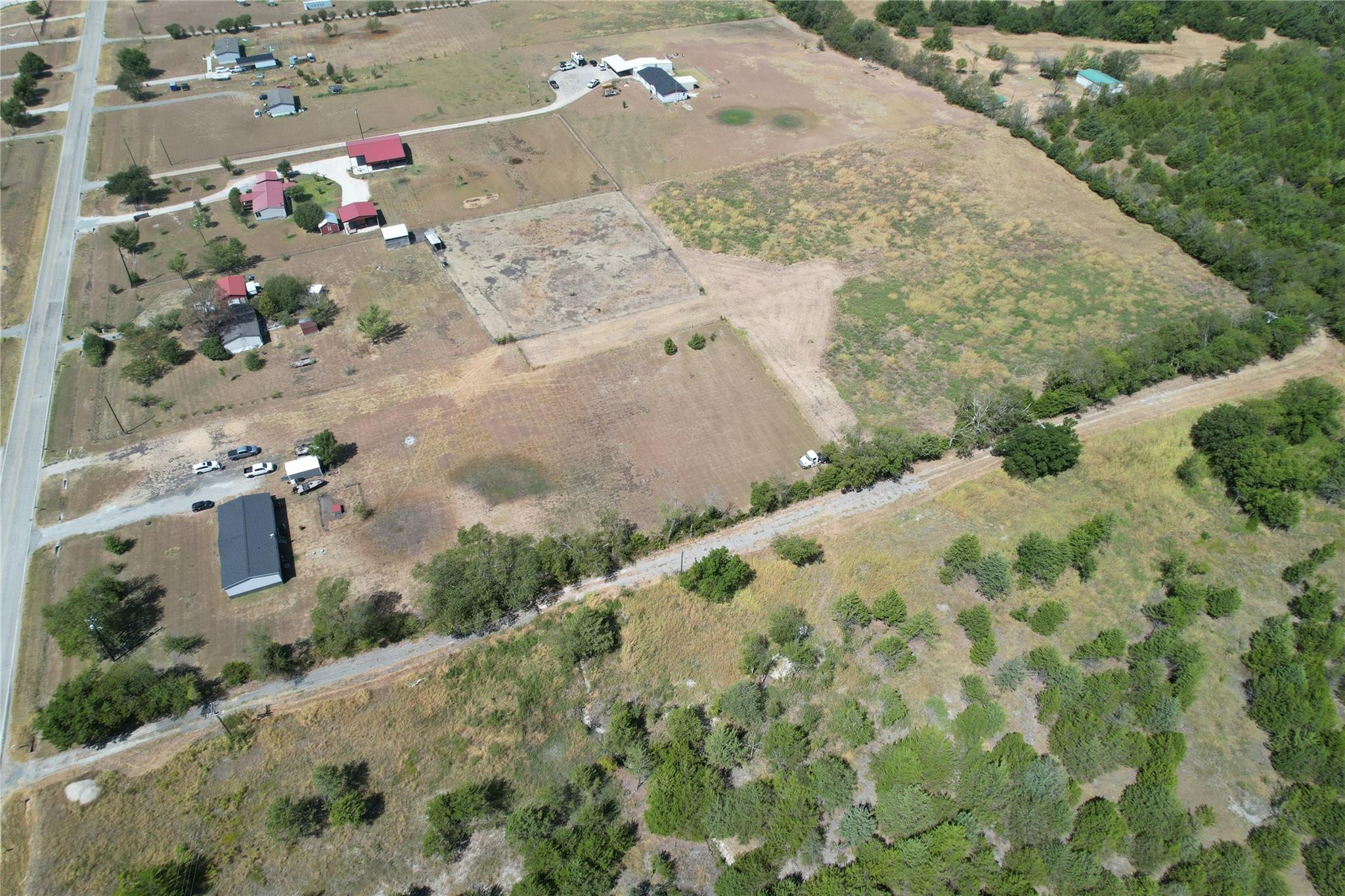 main property photo 4