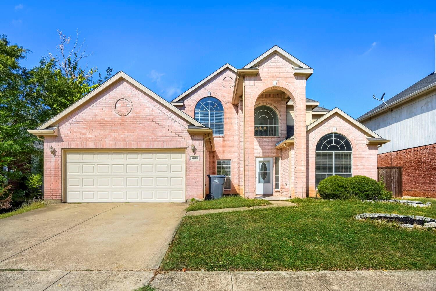 main property photo 23