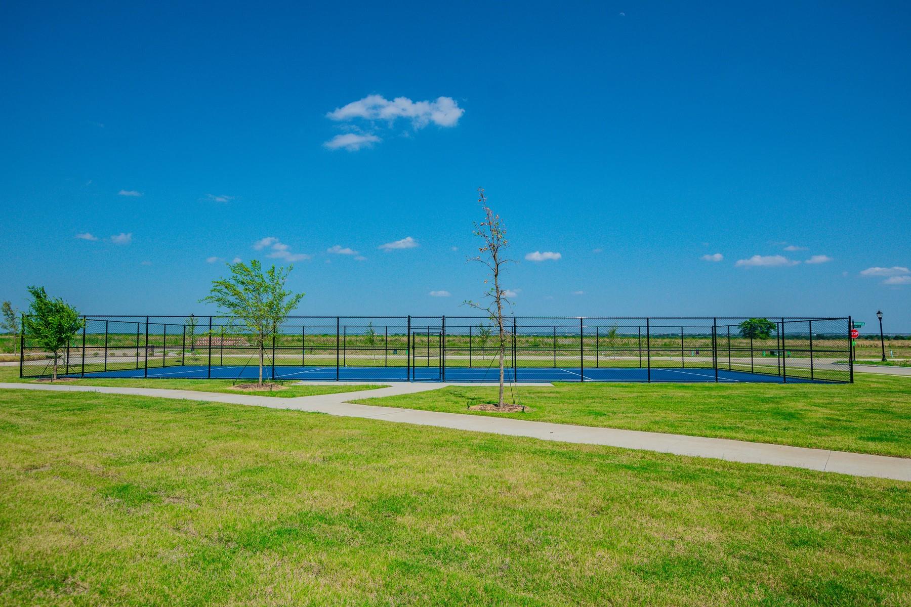 main property photo 11