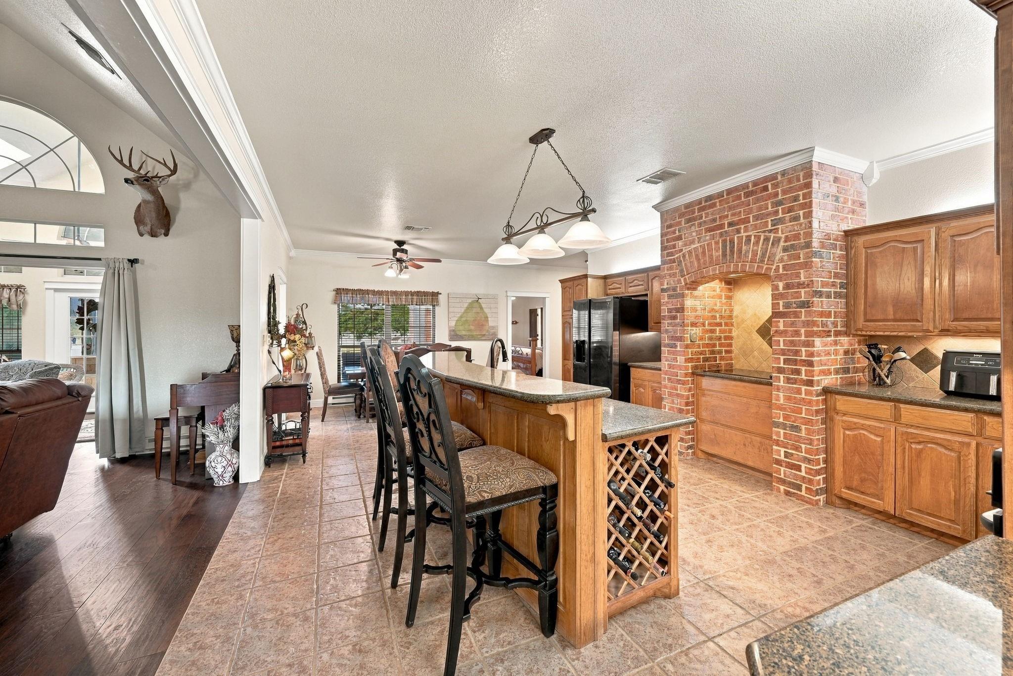 main property photo 12