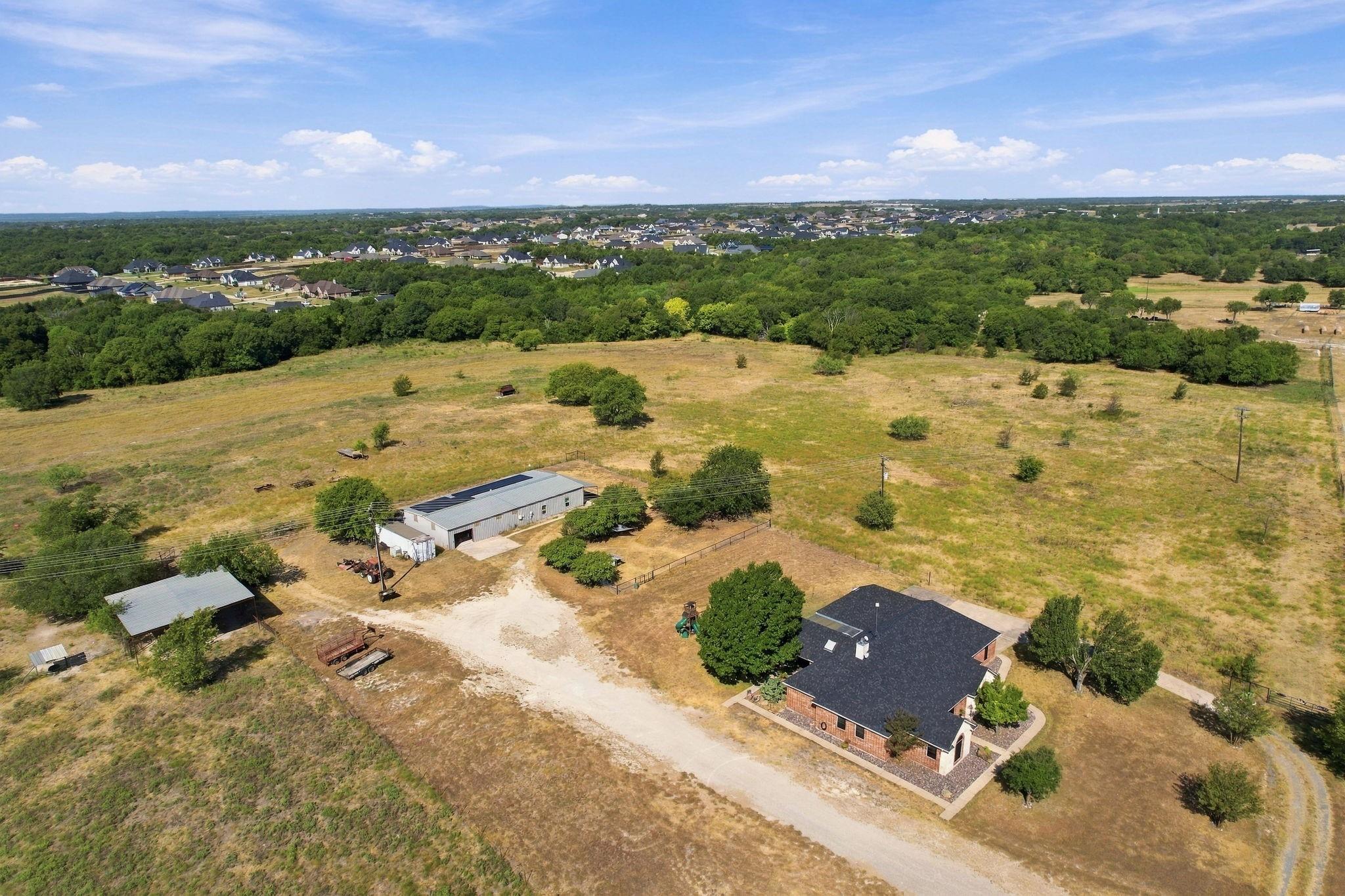 main property photo 29