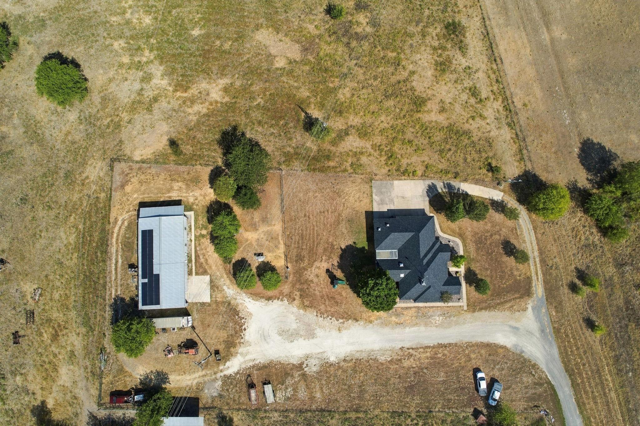 main property photo 30