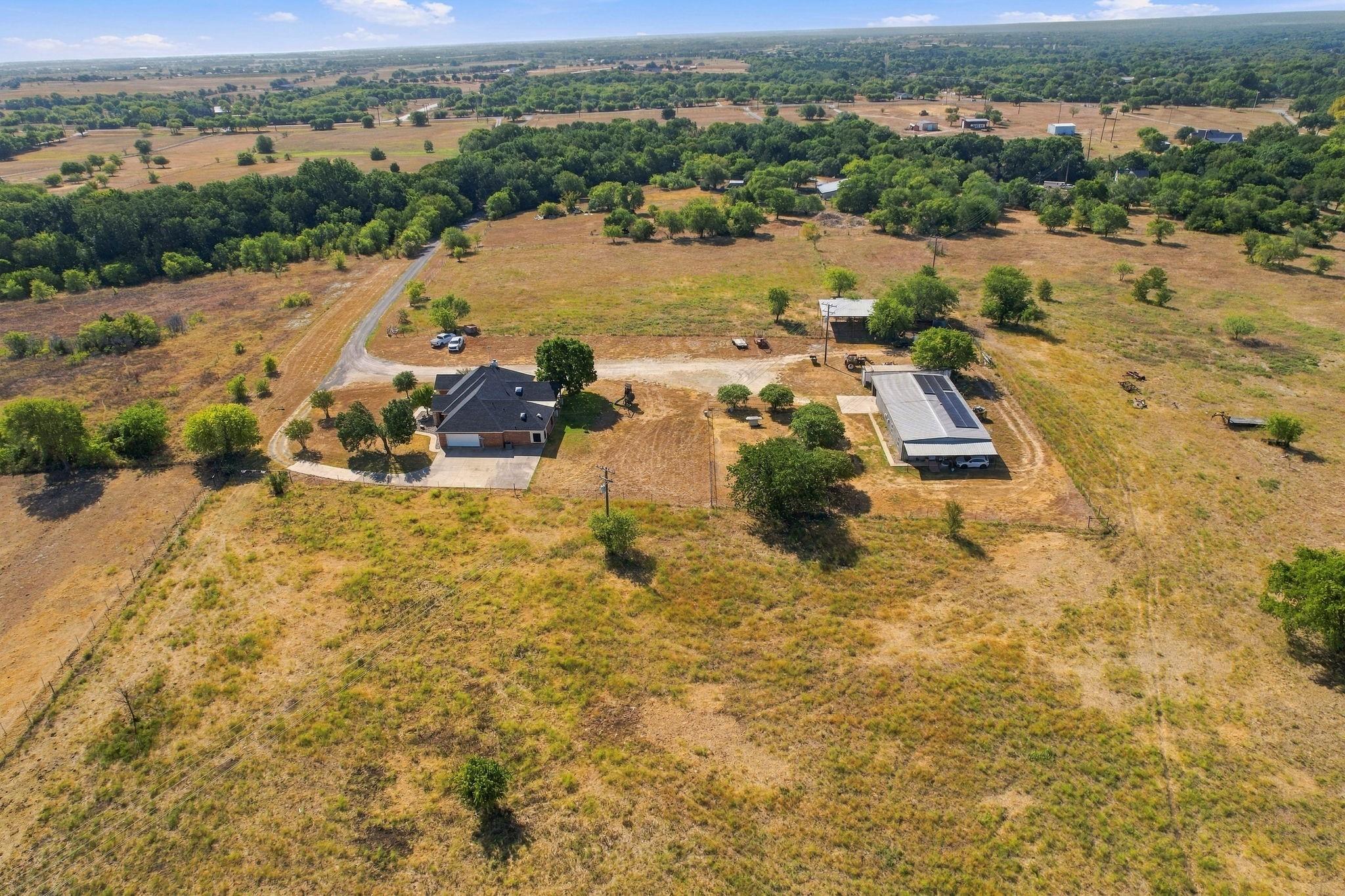 main property photo 31
