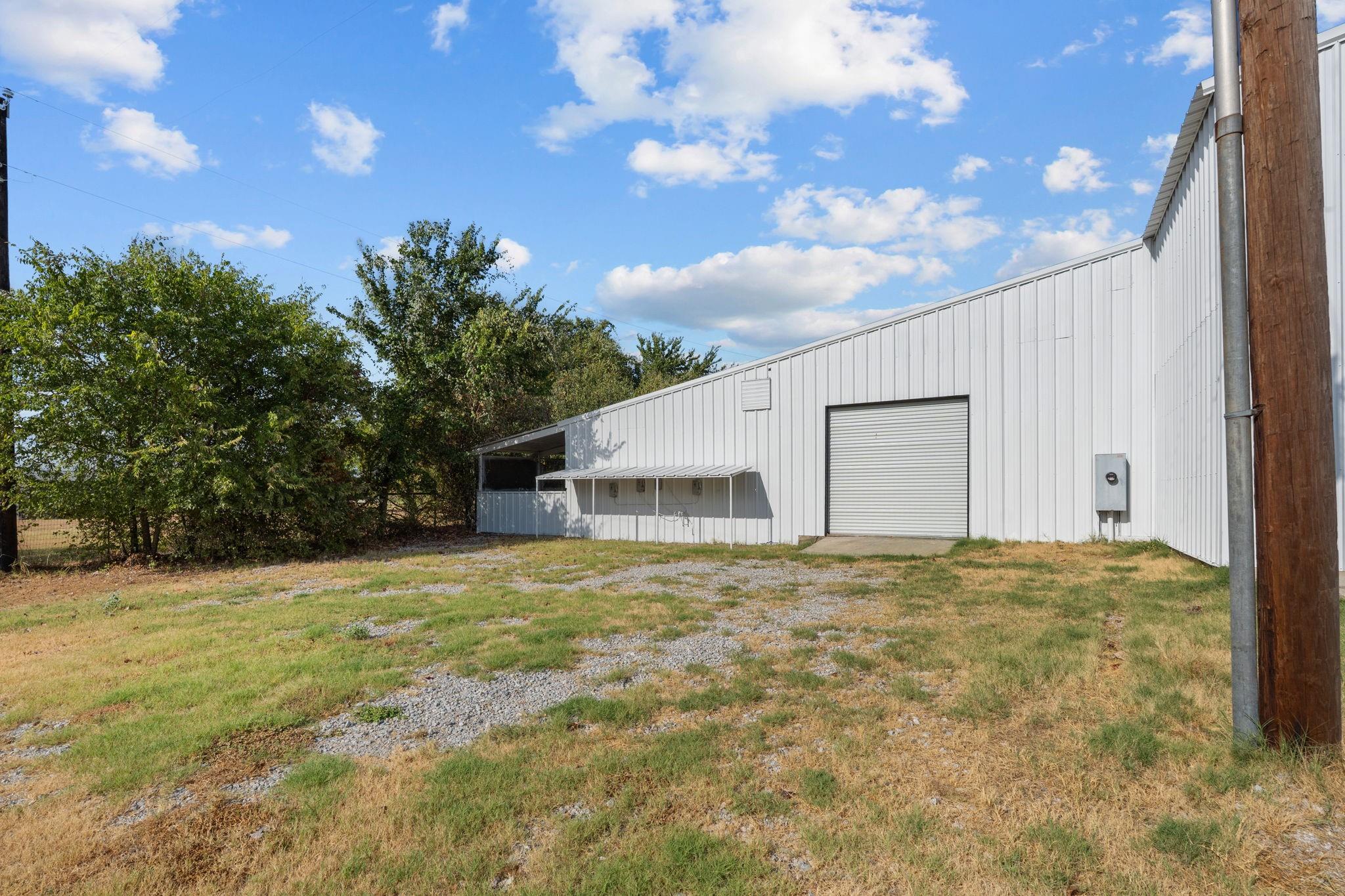 main property photo 9