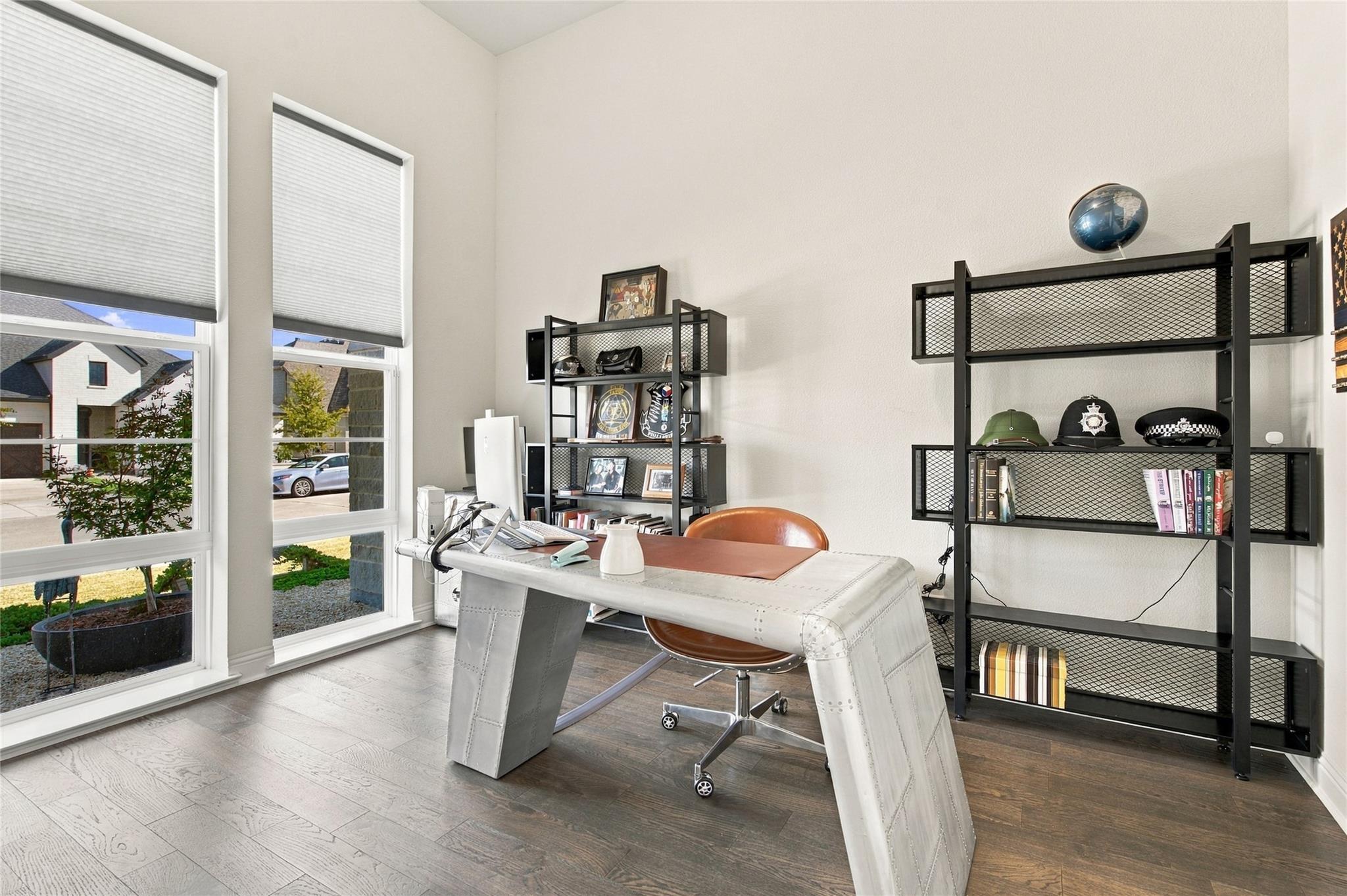main property photo 6