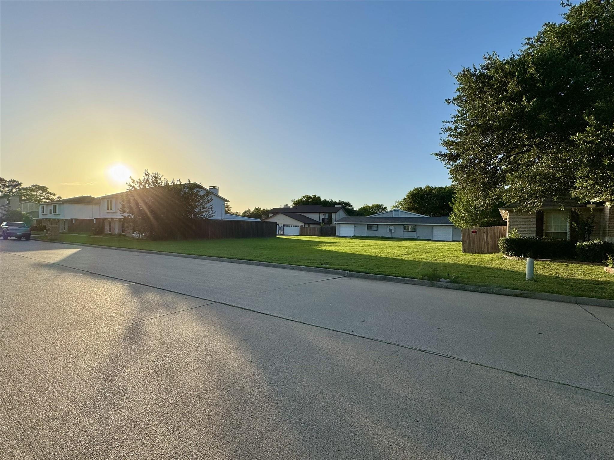 main property photo 8