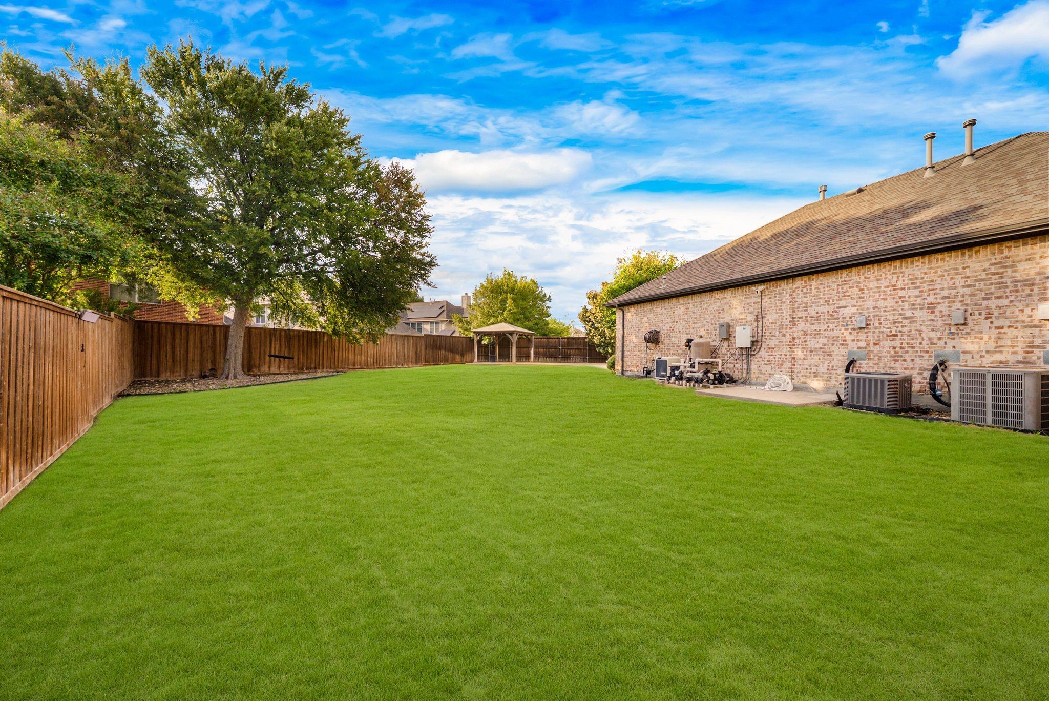 main property photo 34