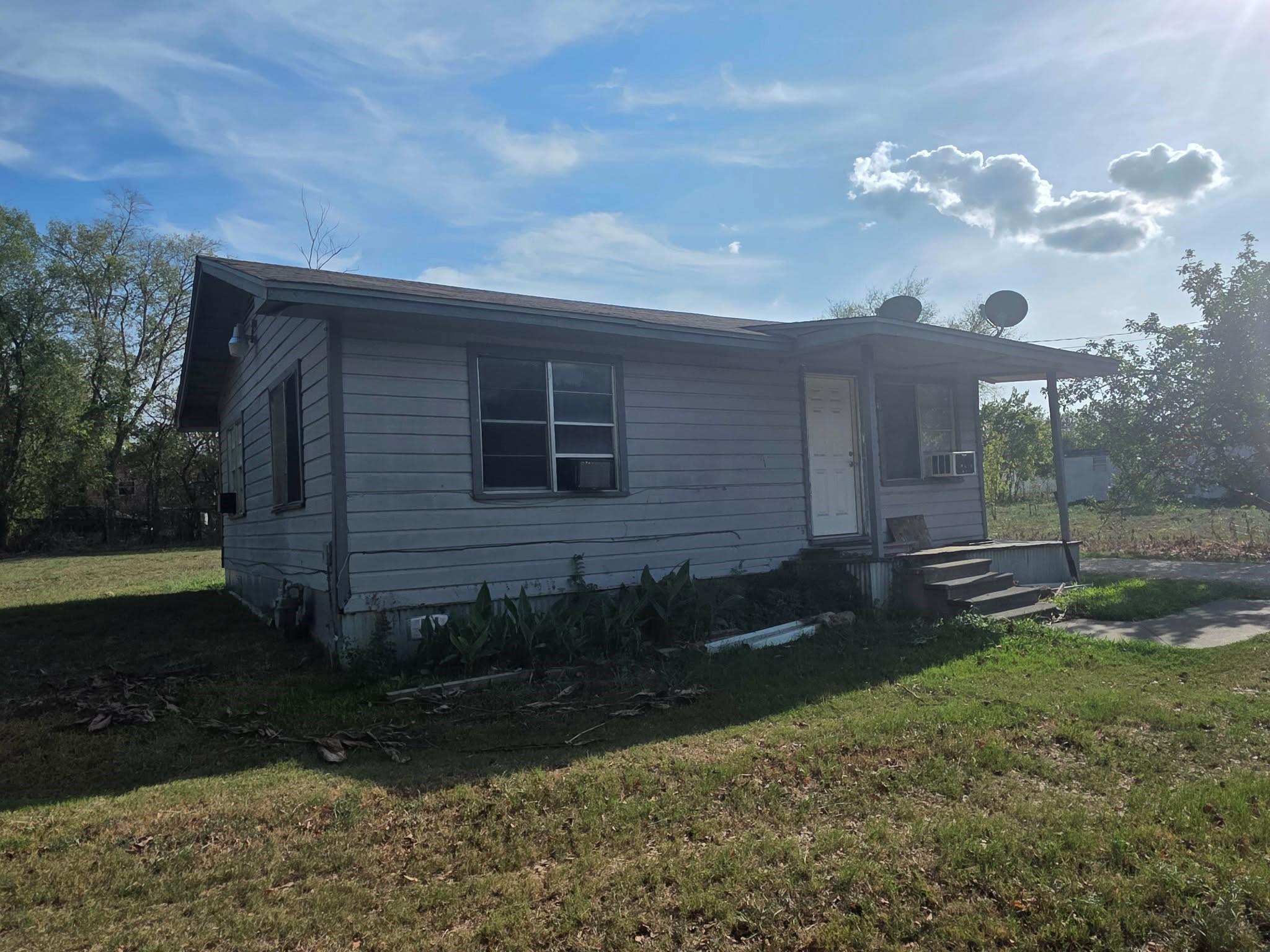 main property photo 2