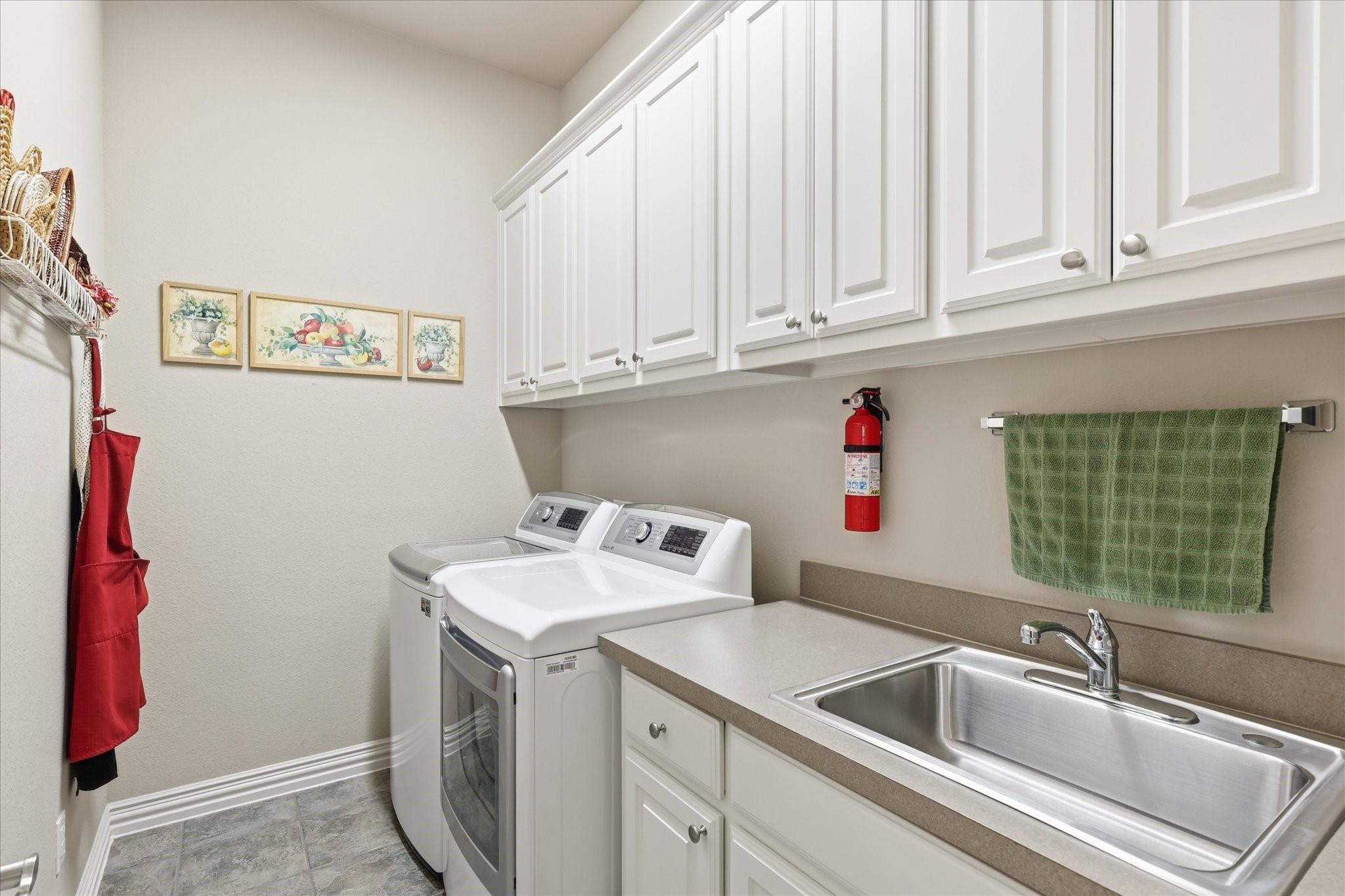 main property photo 15