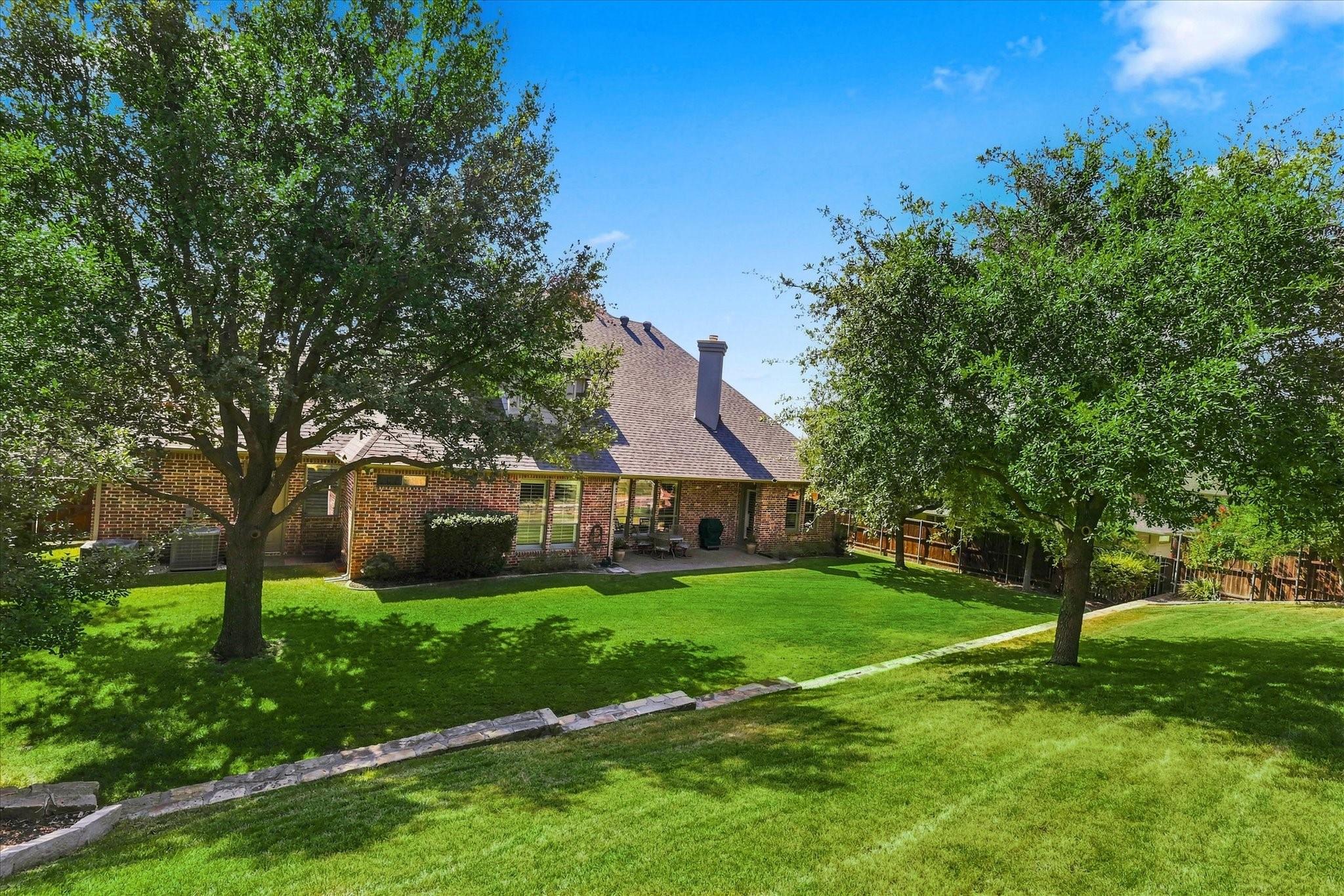 main property photo 33