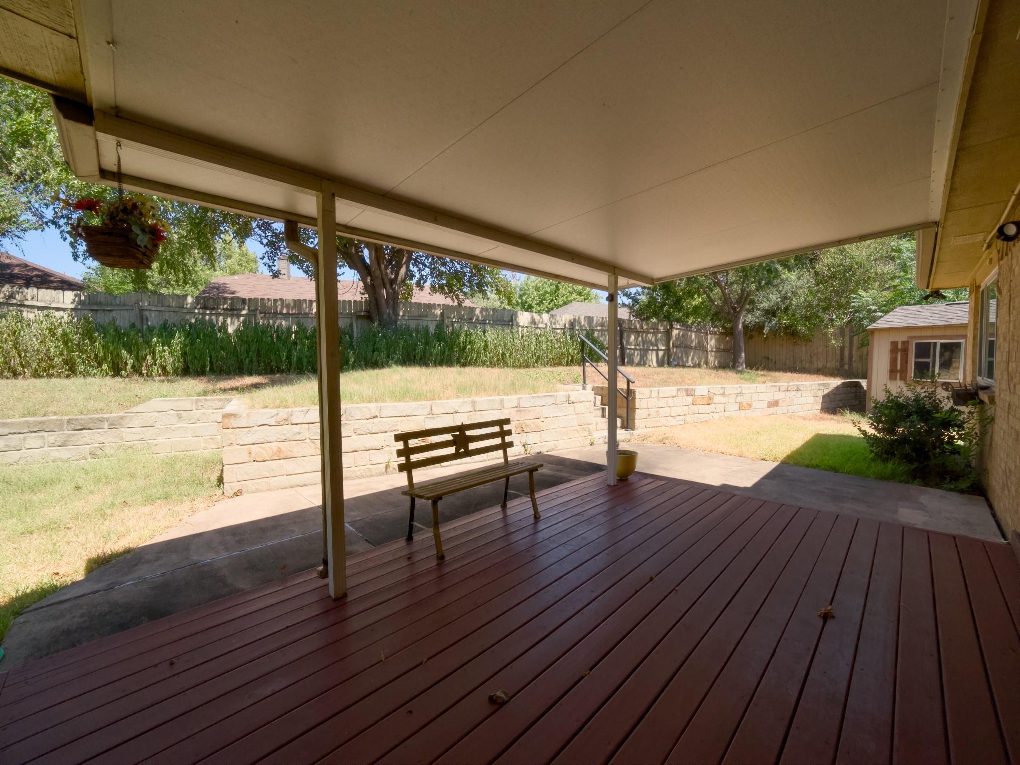 main property photo 29