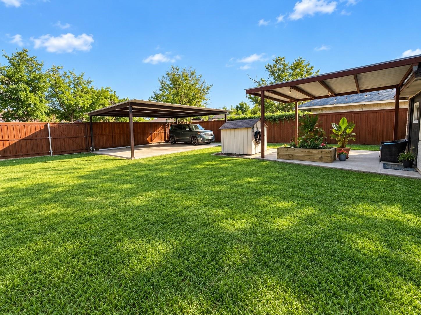 main property photo 11