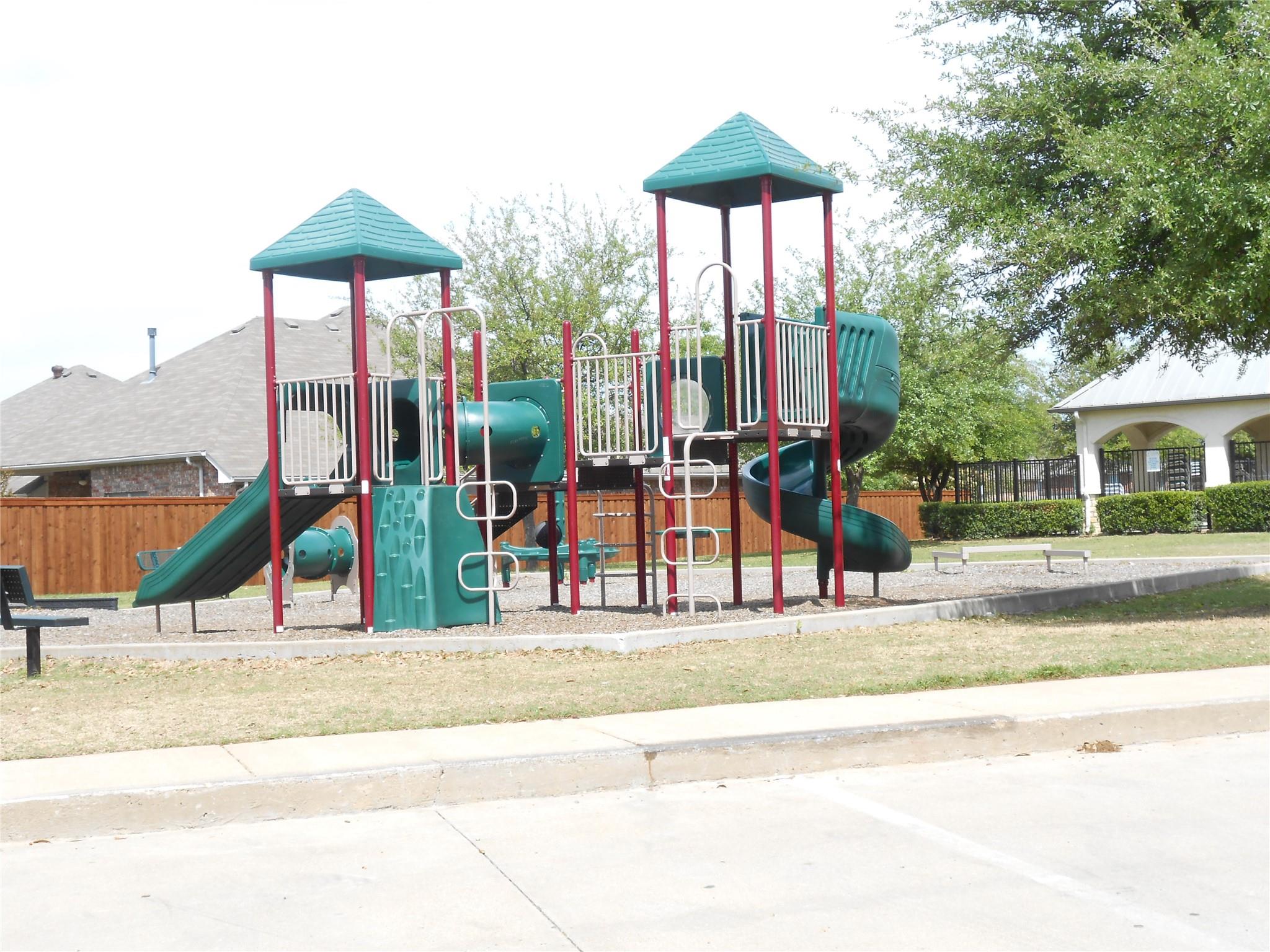 main property photo 29