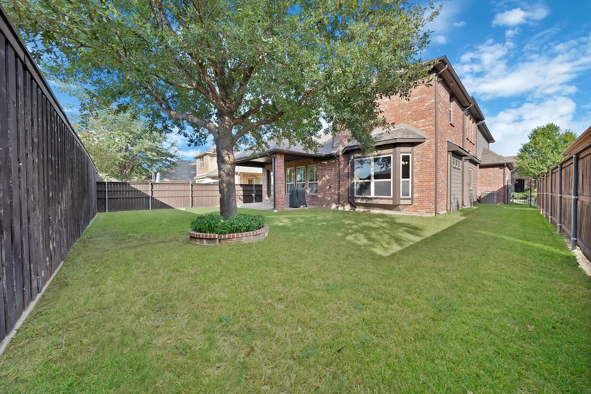 main property photo 35
