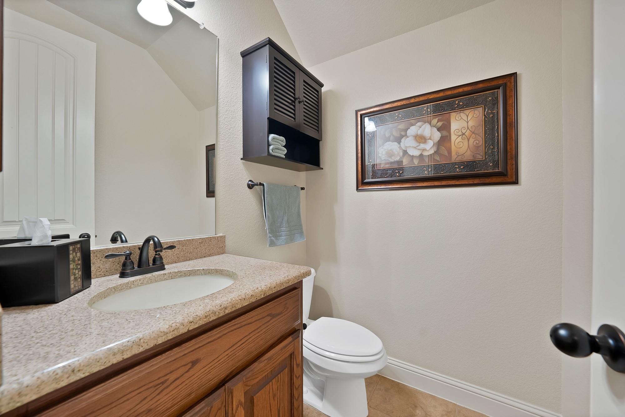 main property photo 8