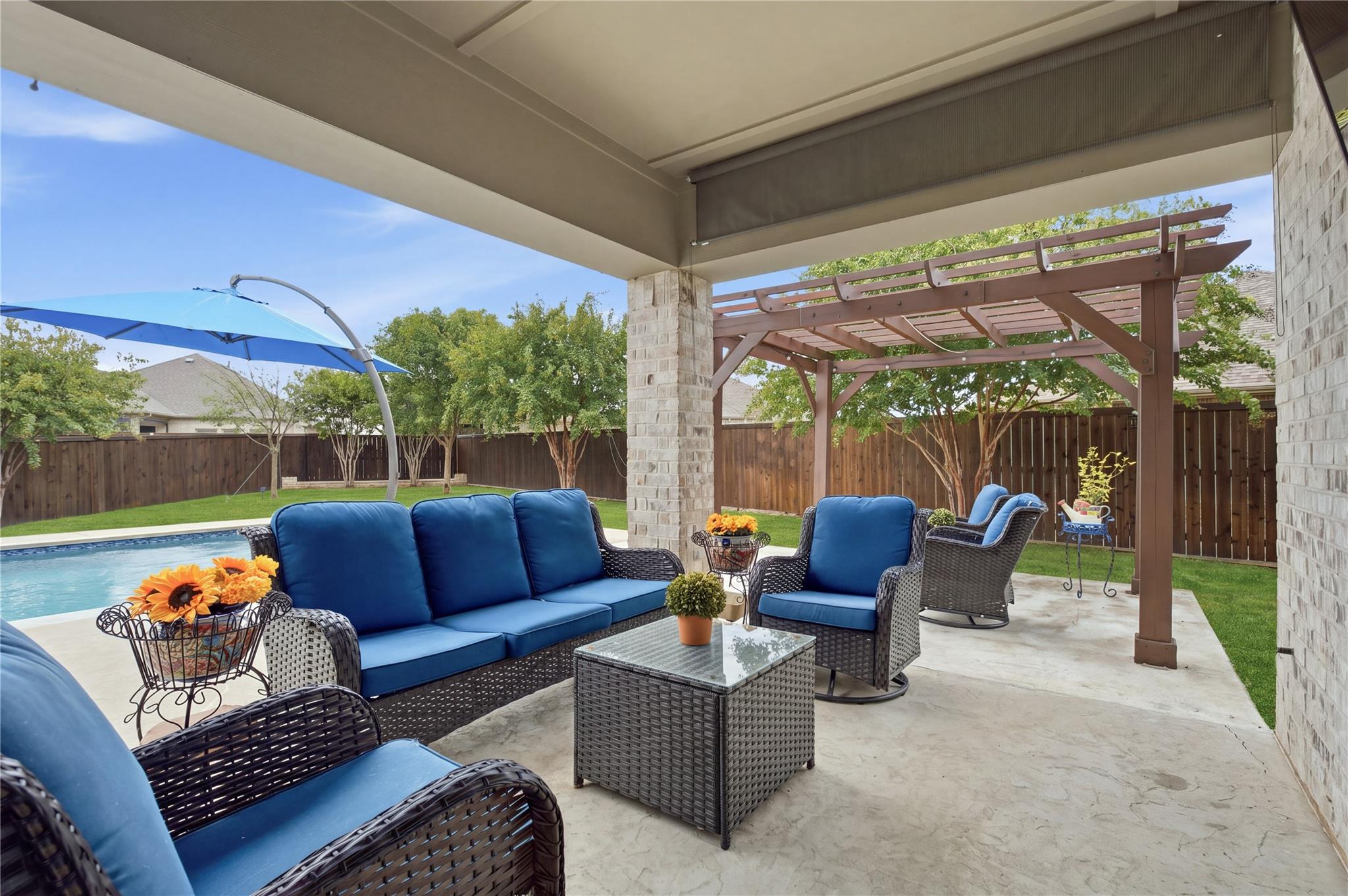 main property photo 26