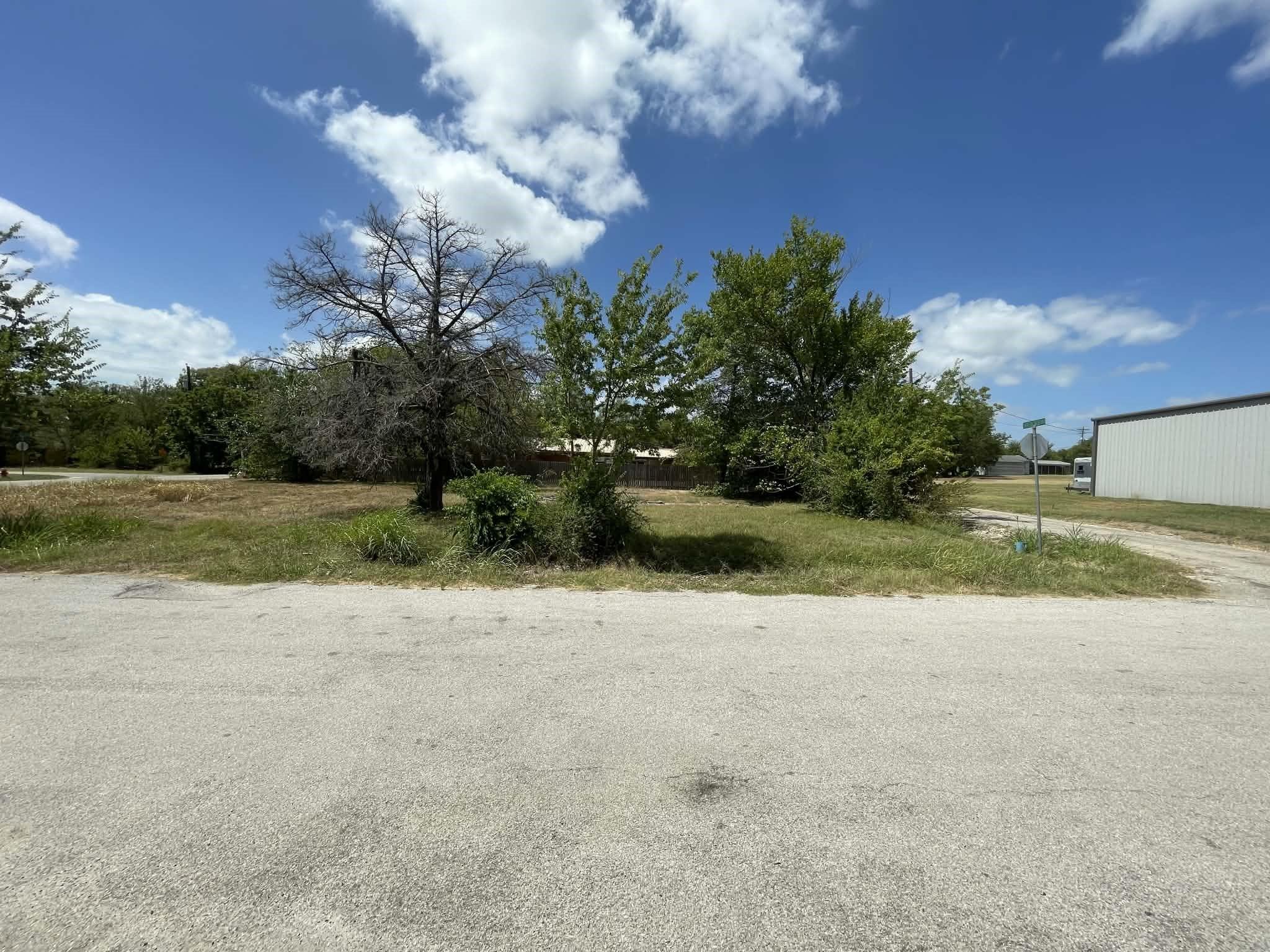 main property photo 5
