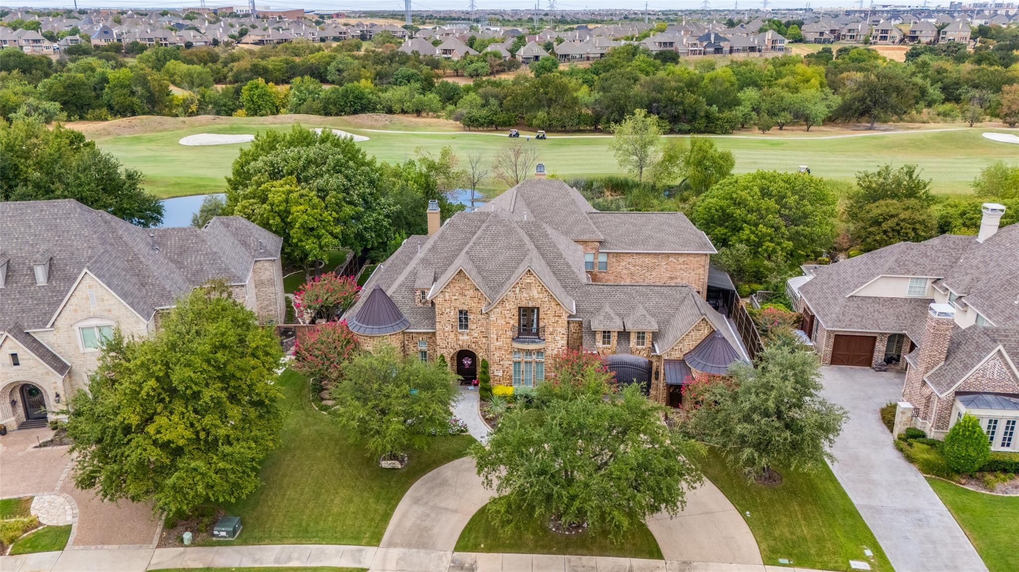 main property photo 36