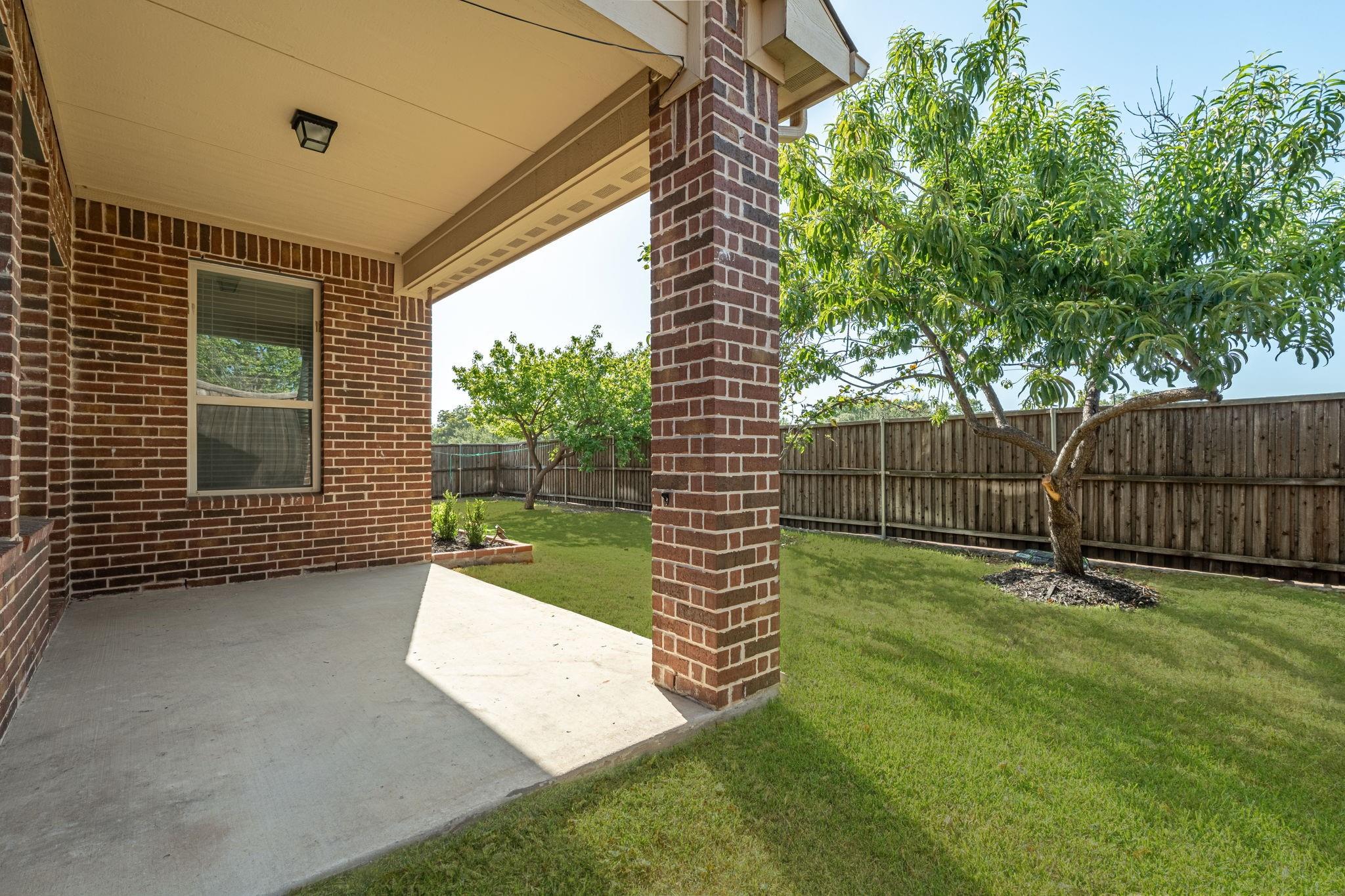 main property photo 32