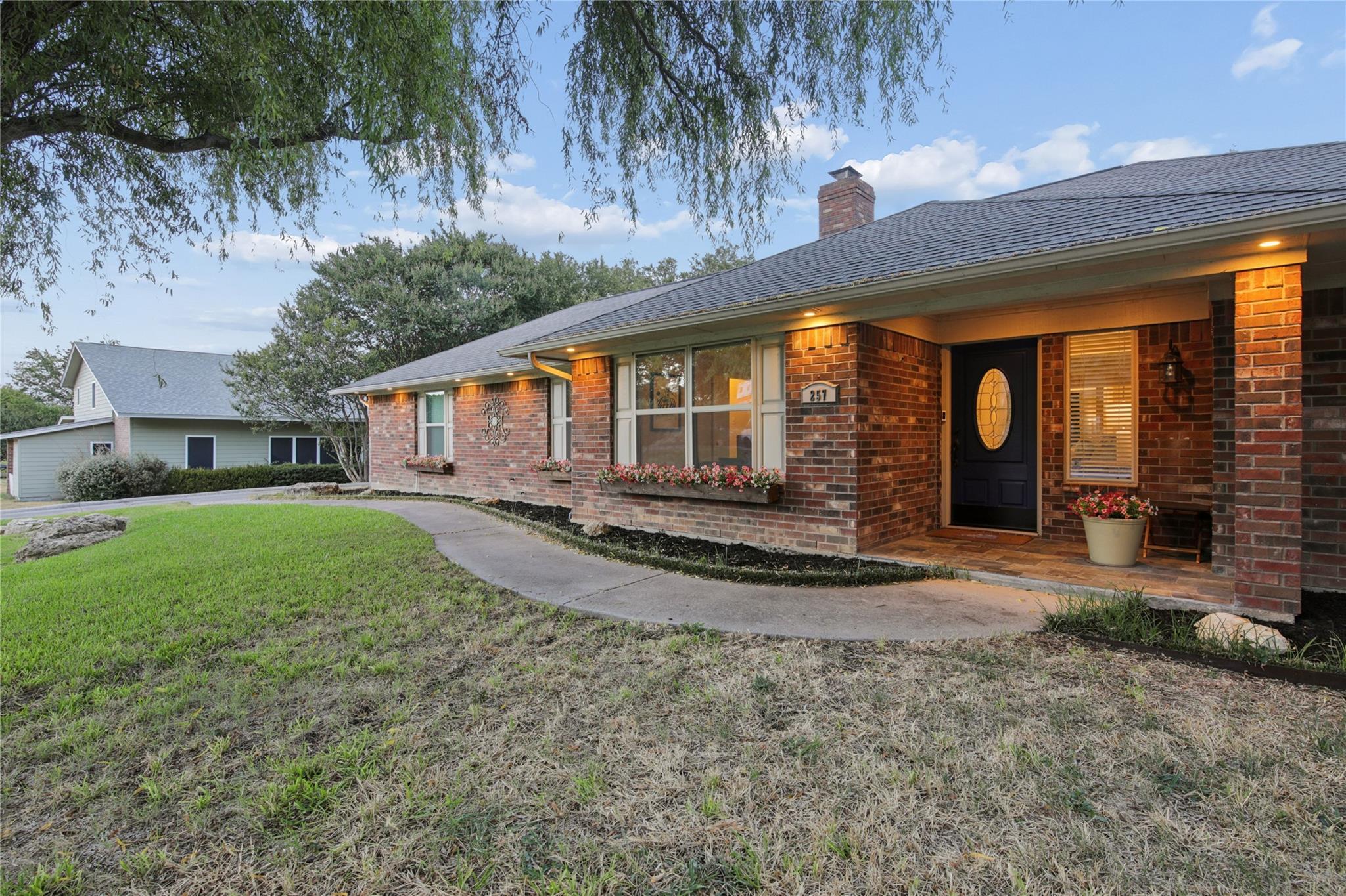 main property photo 26