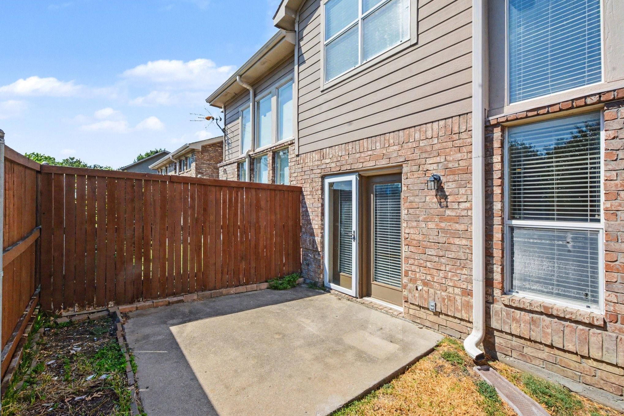 main property photo 30