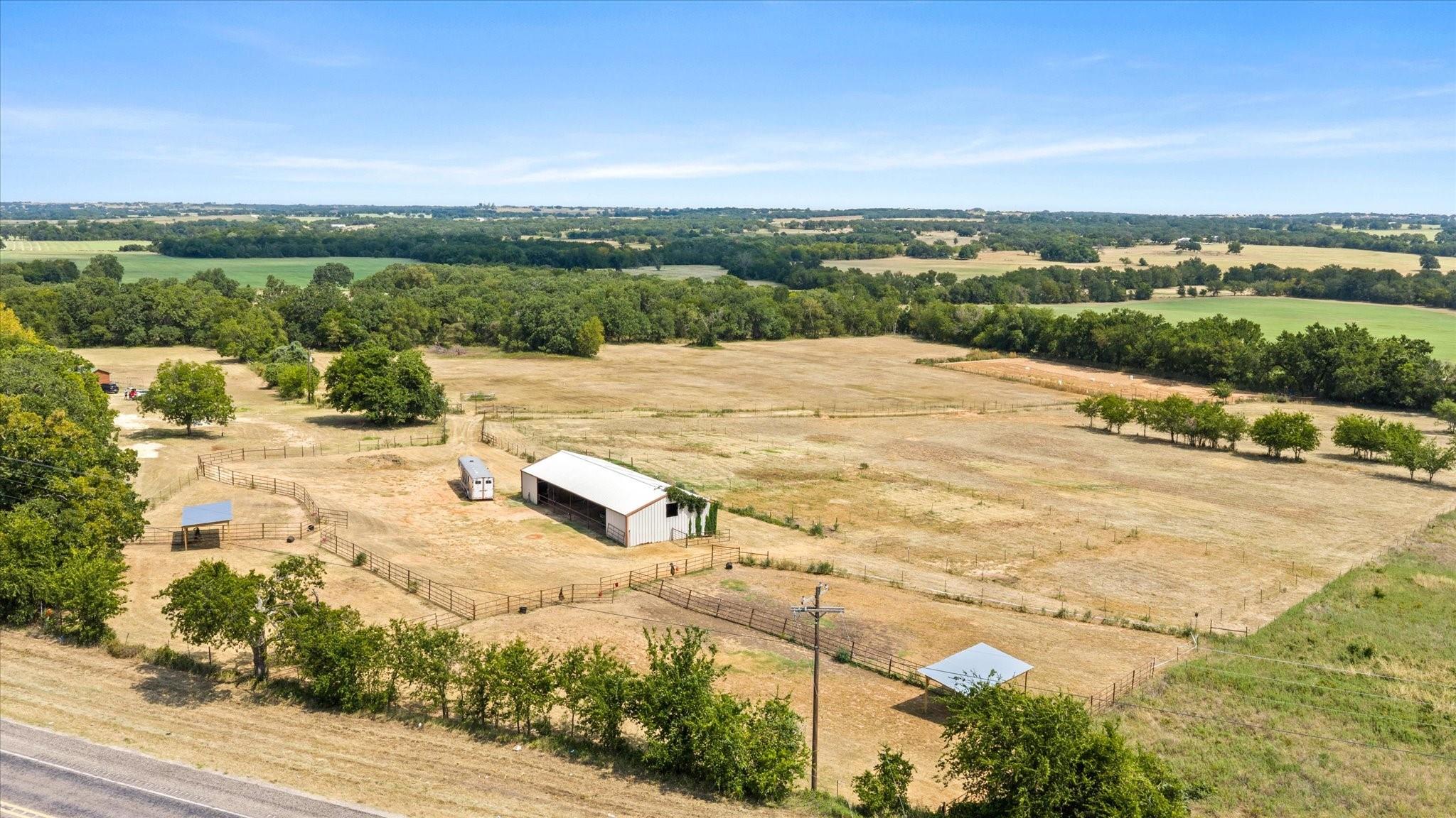 main property photo 18