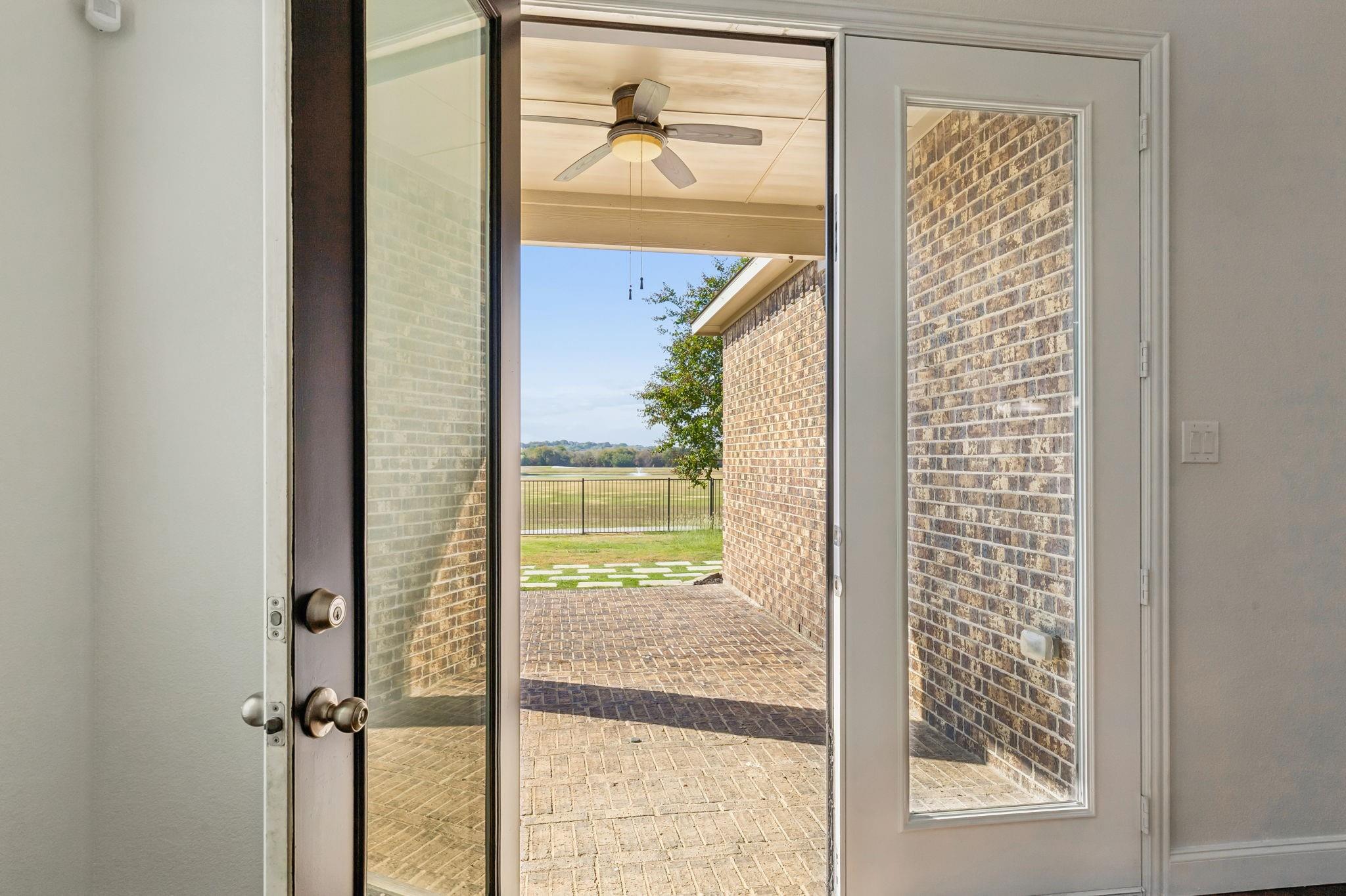 main property photo 23