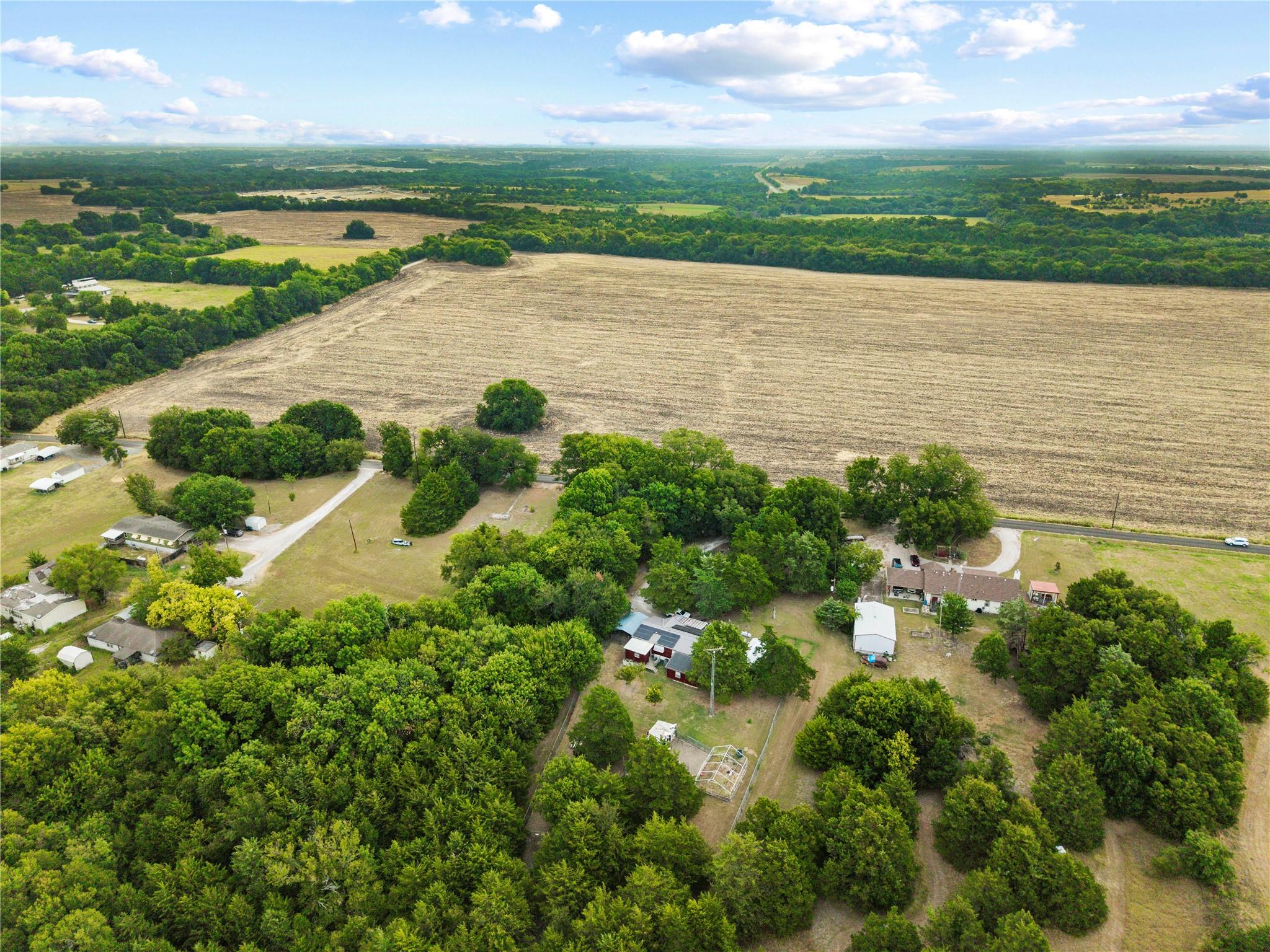 main property photo 7