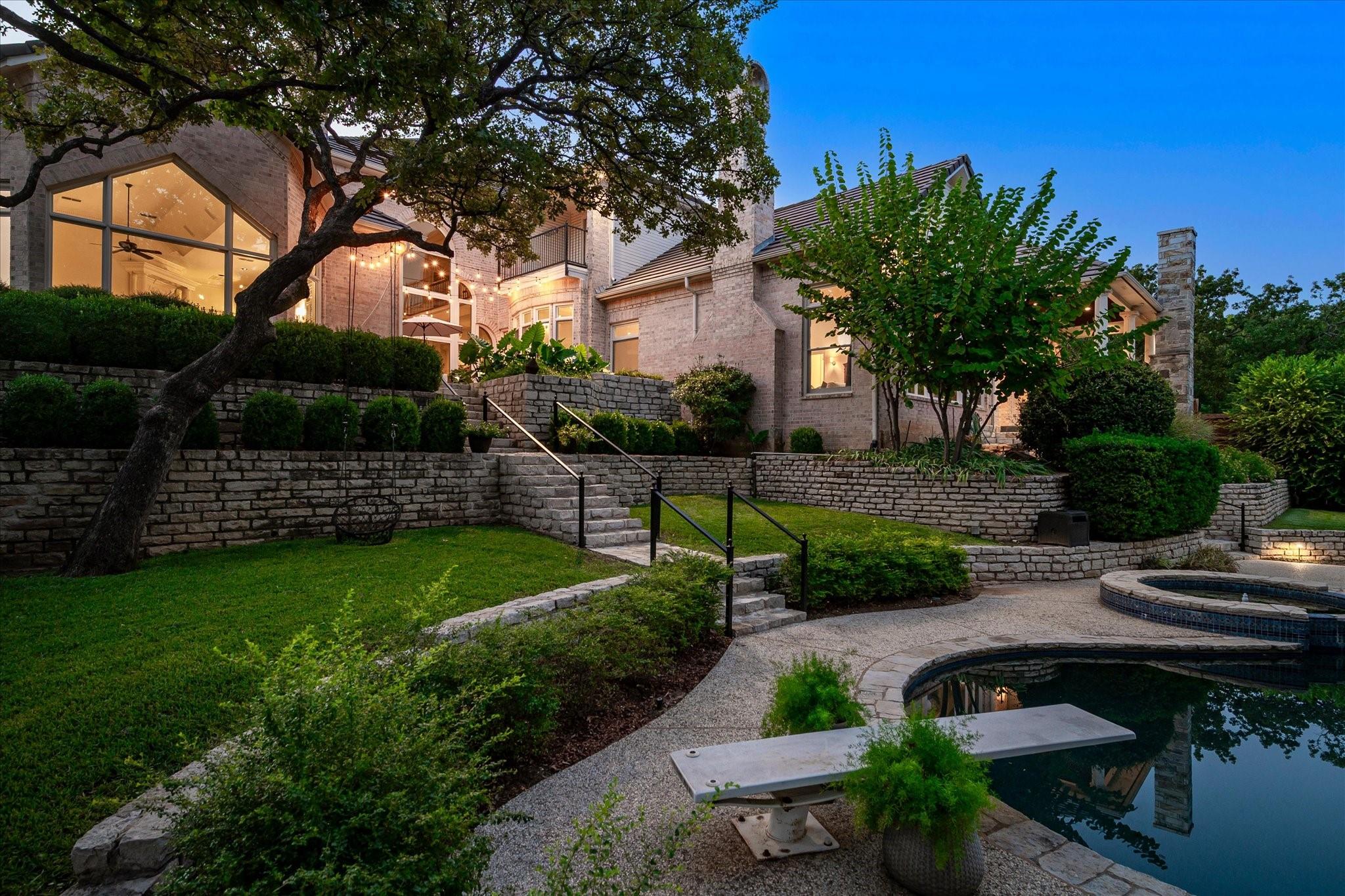 main property photo 29