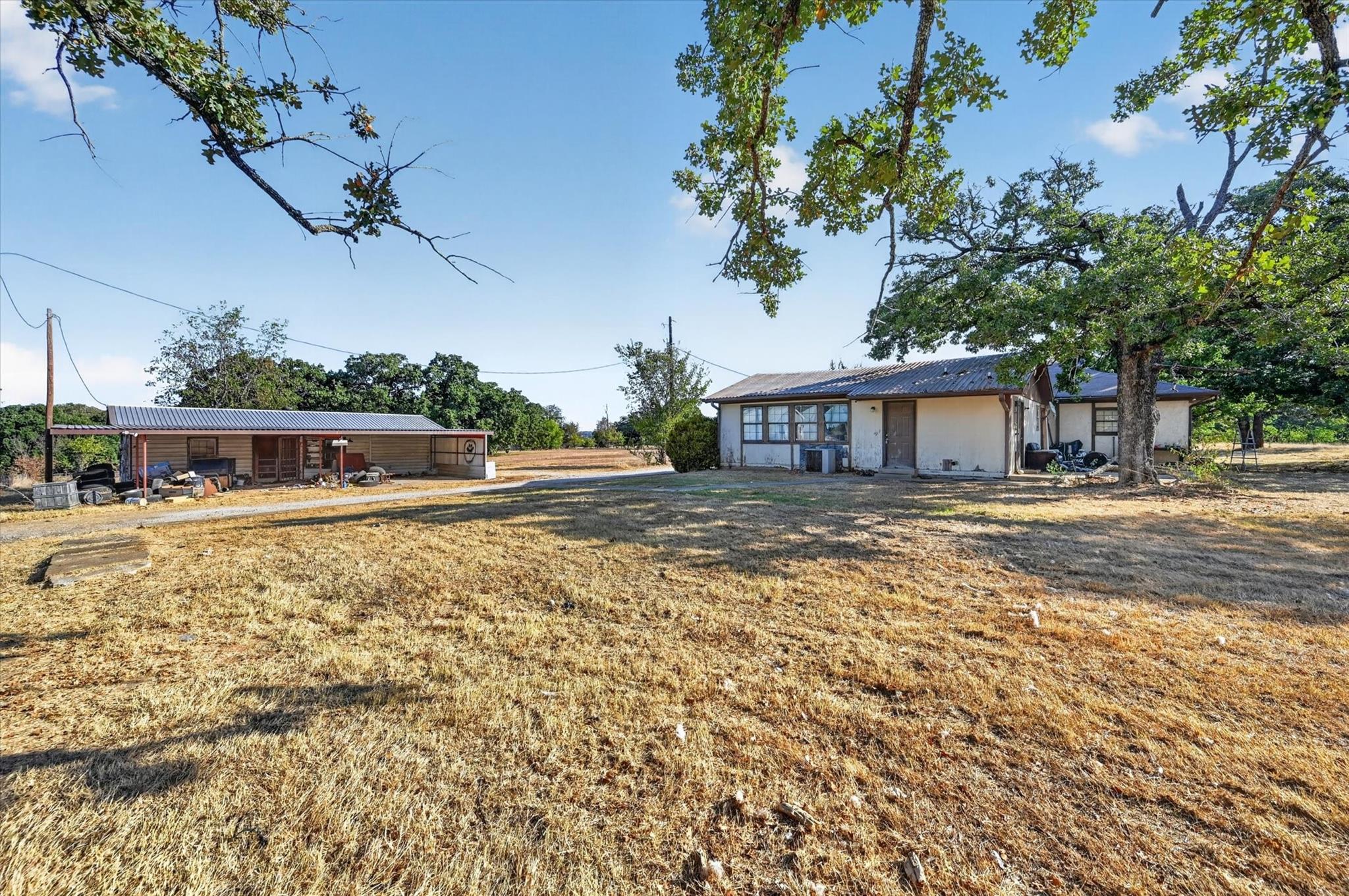 main property photo 12