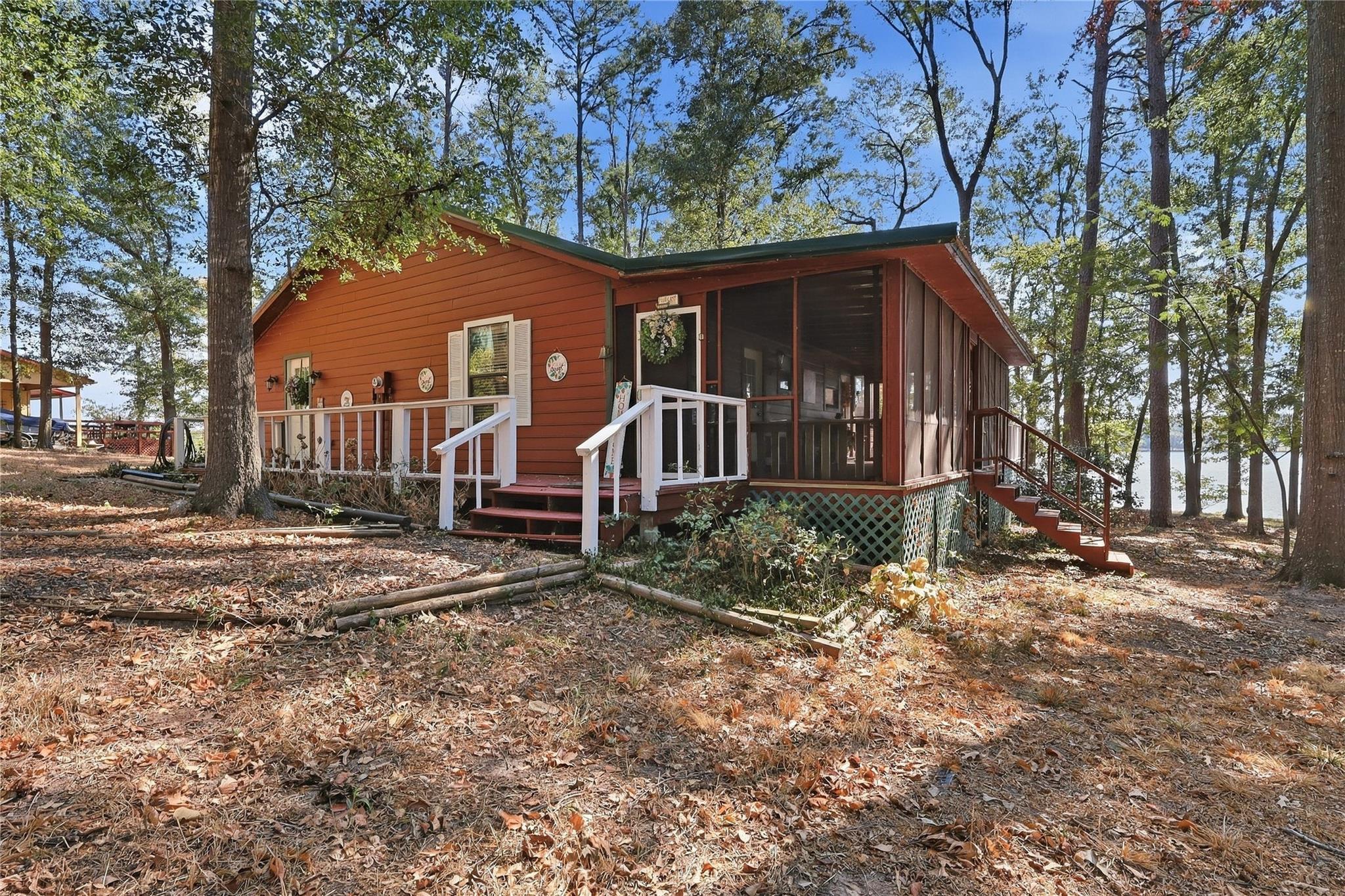 main property photo 29