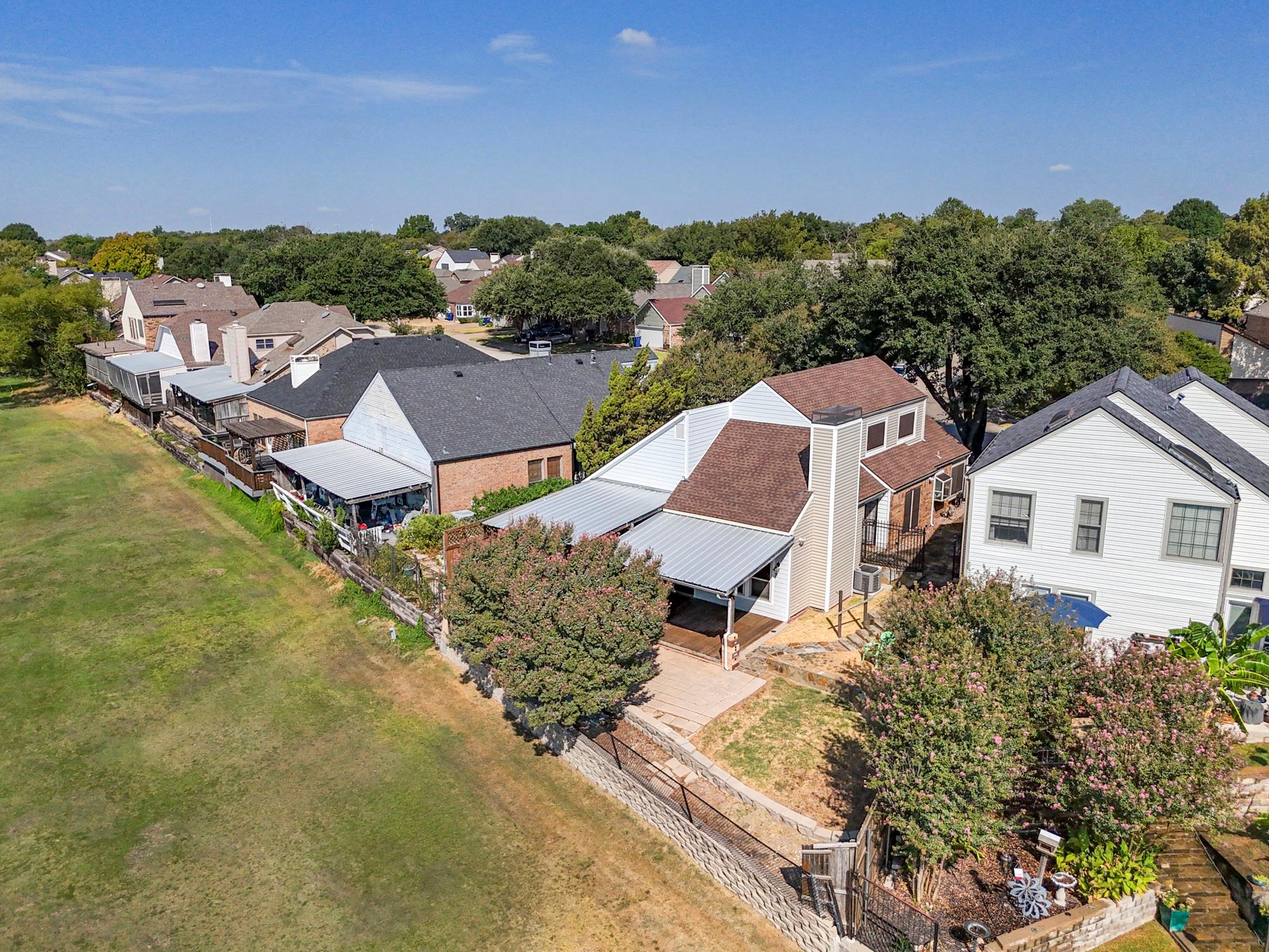 main property photo 36