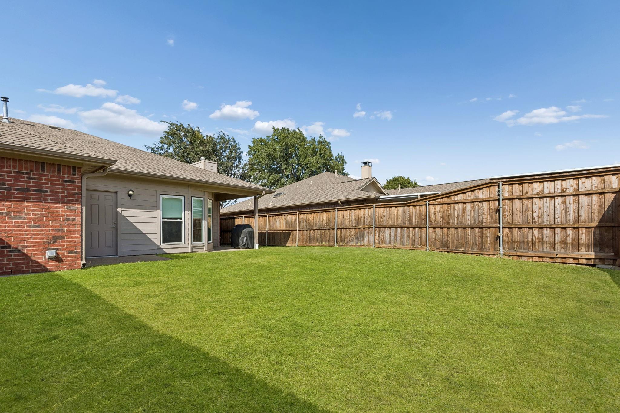 main property photo 29
