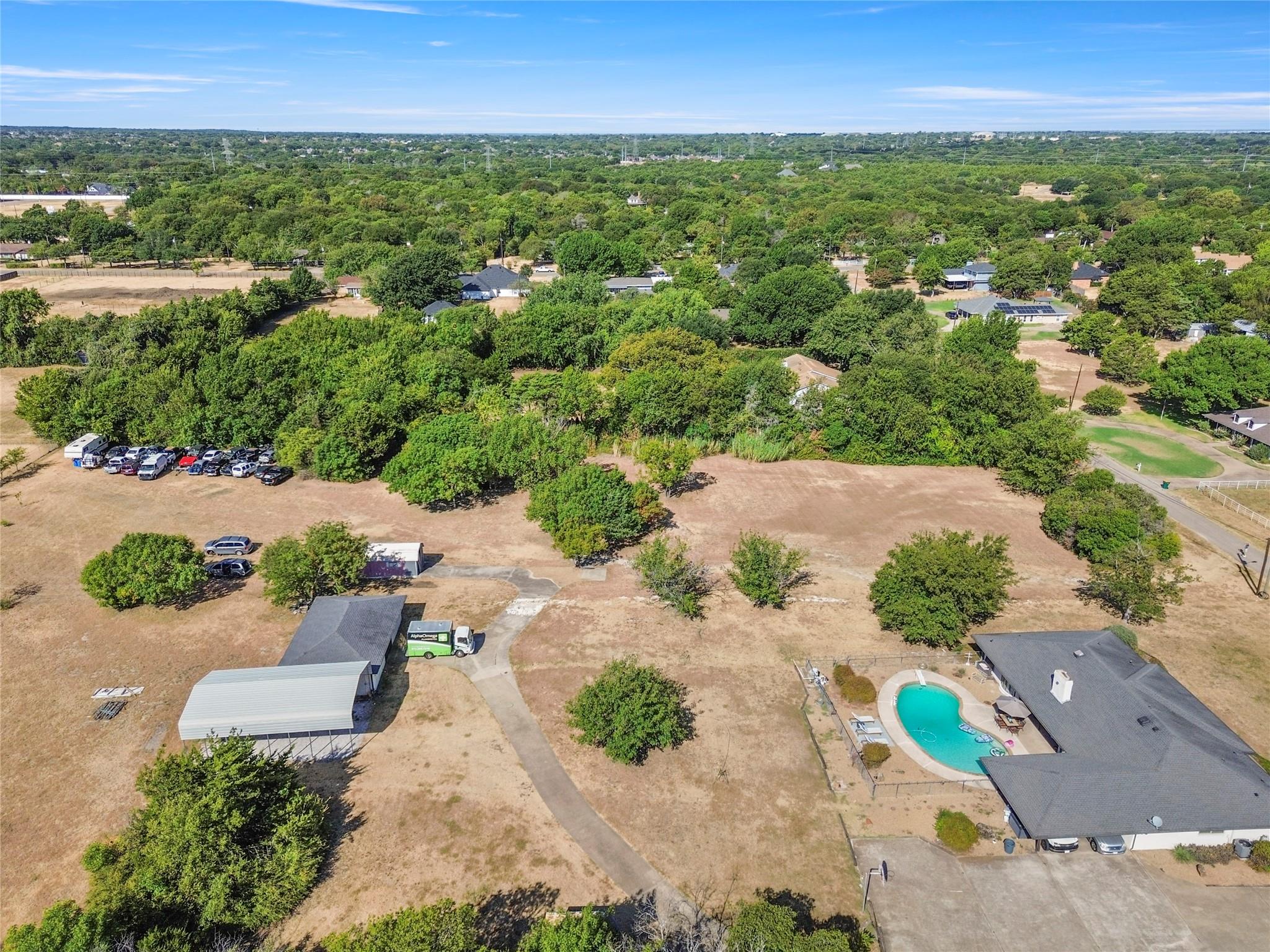main property photo 8