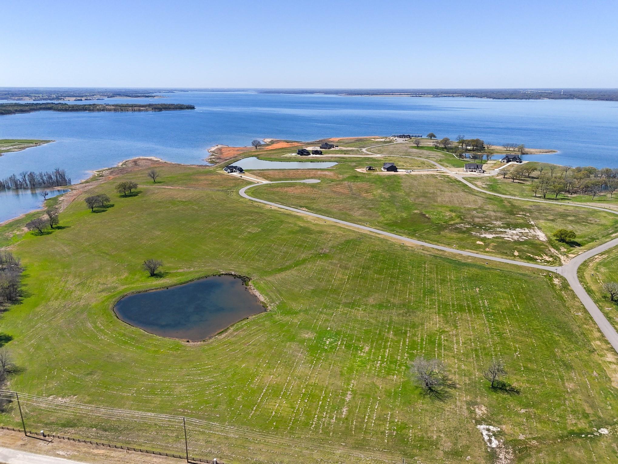 main property photo 7