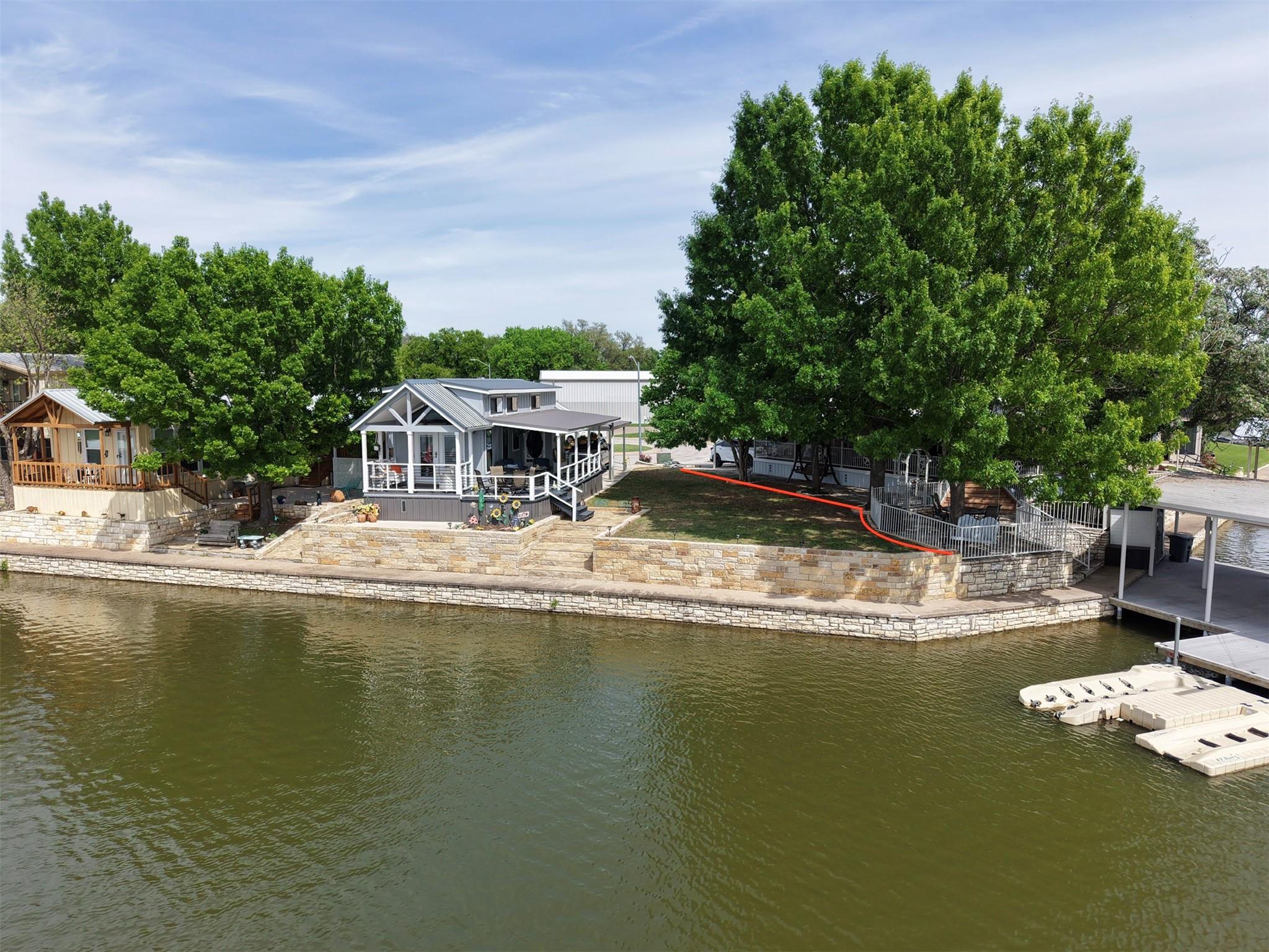 main property photo 37