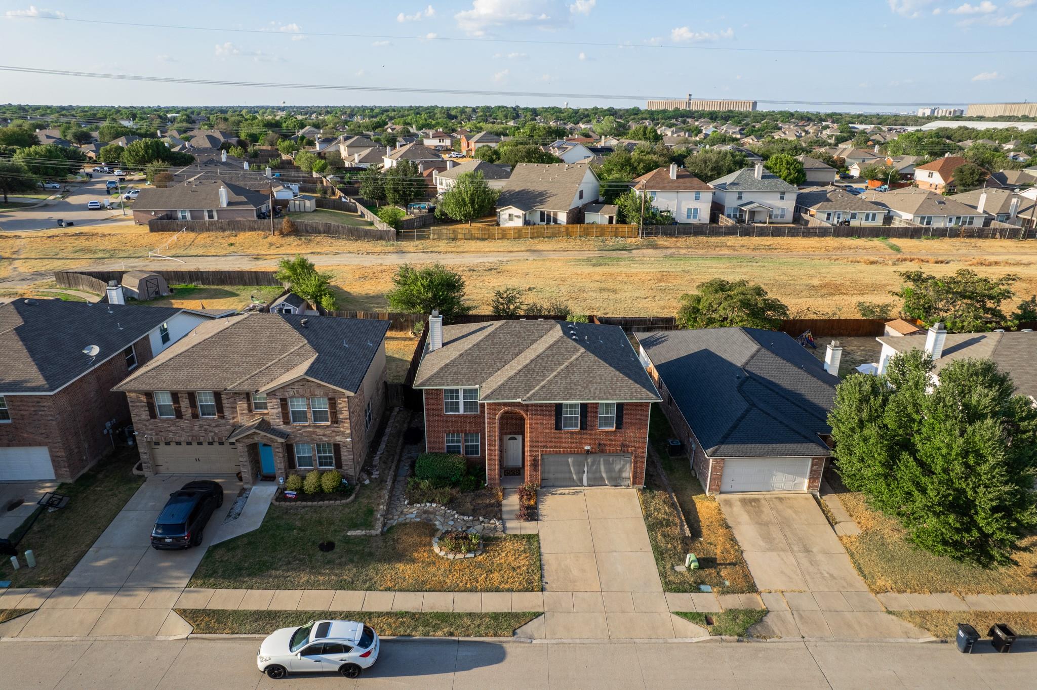 main property photo 35