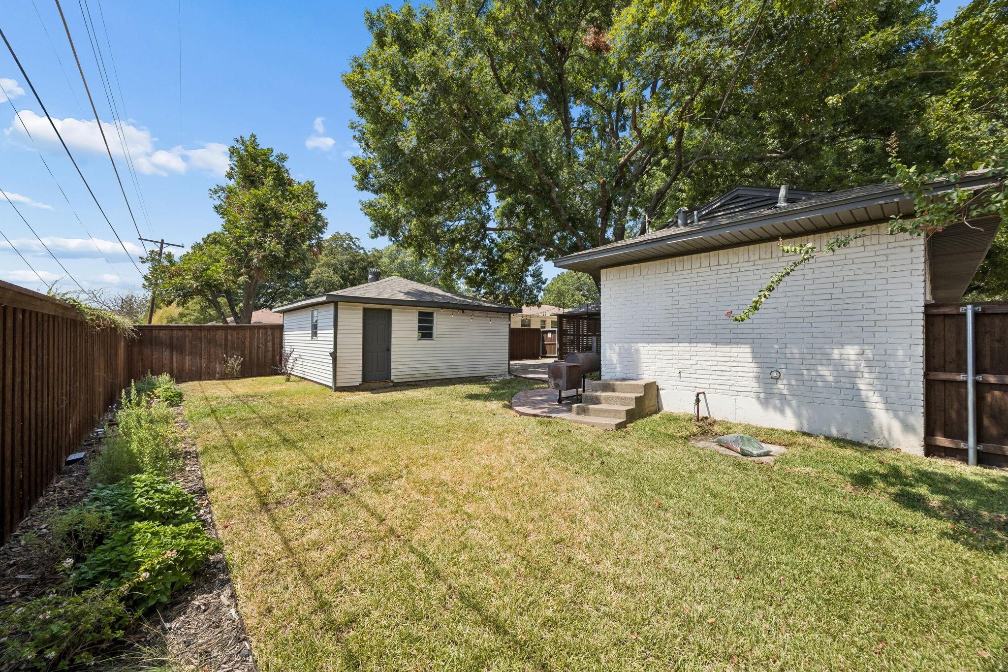 main property photo 31