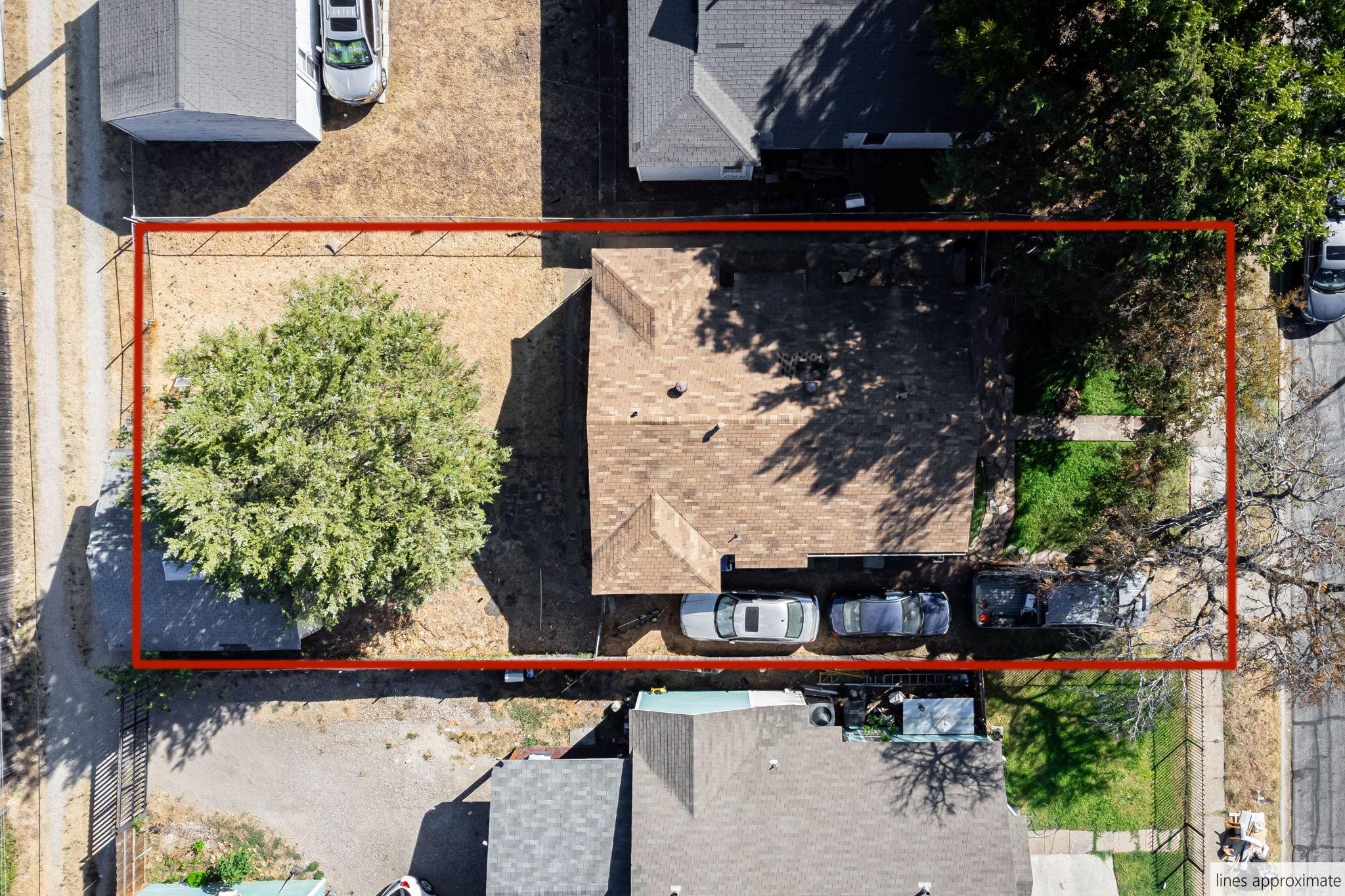 main property photo 11