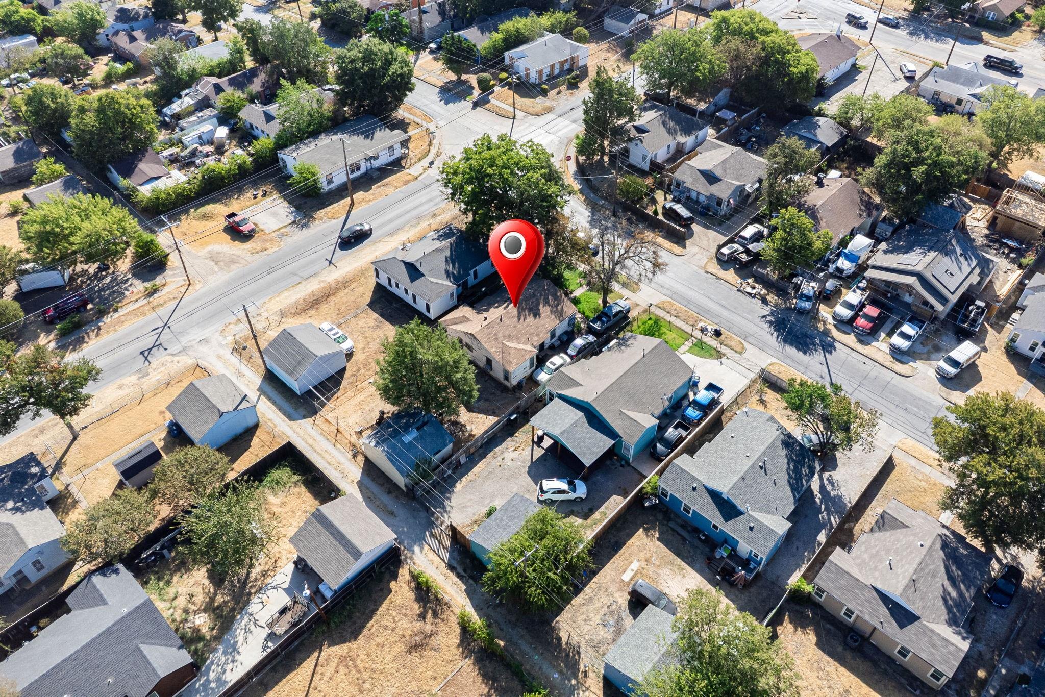 main property photo 7