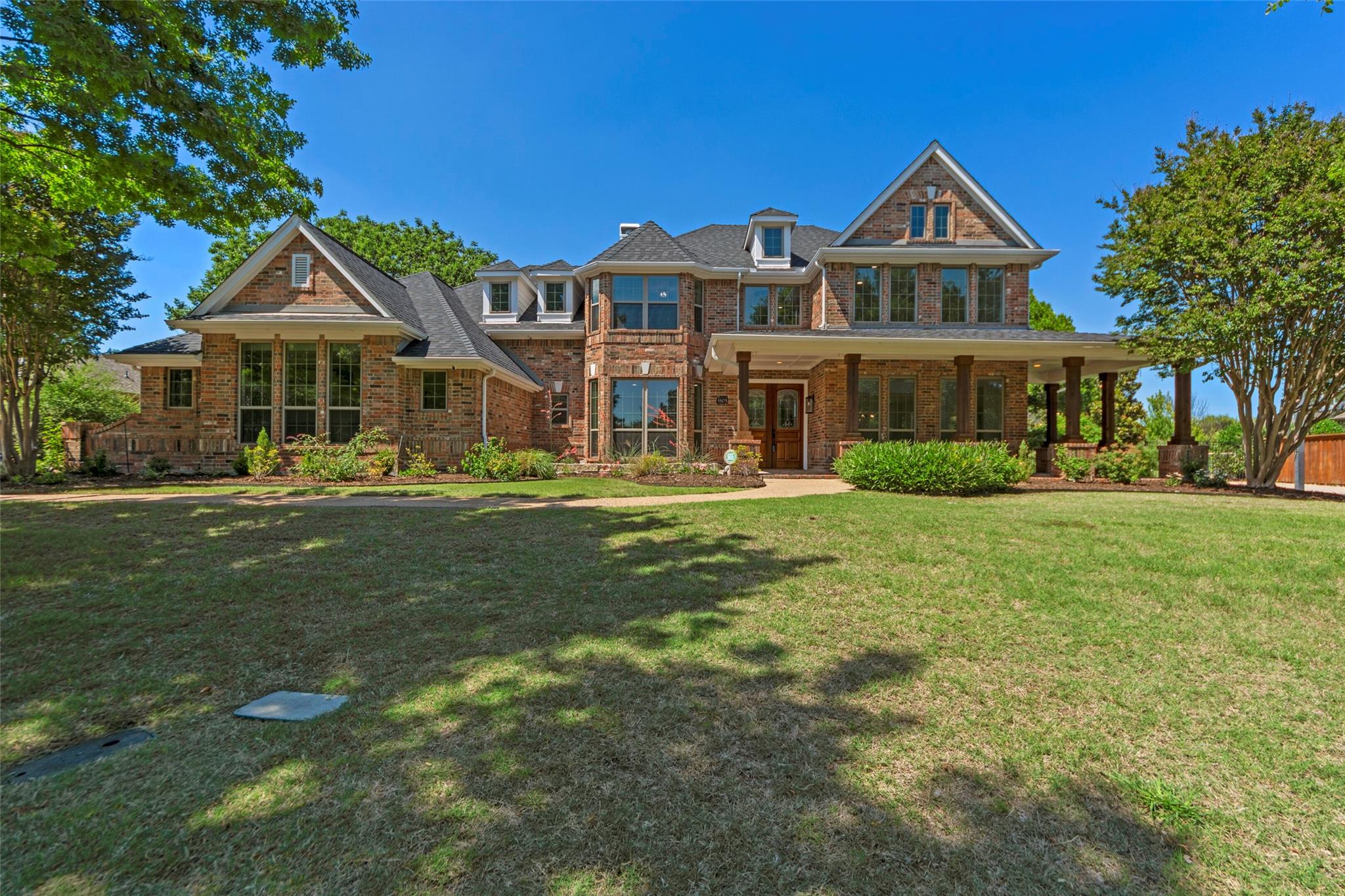main property photo 4