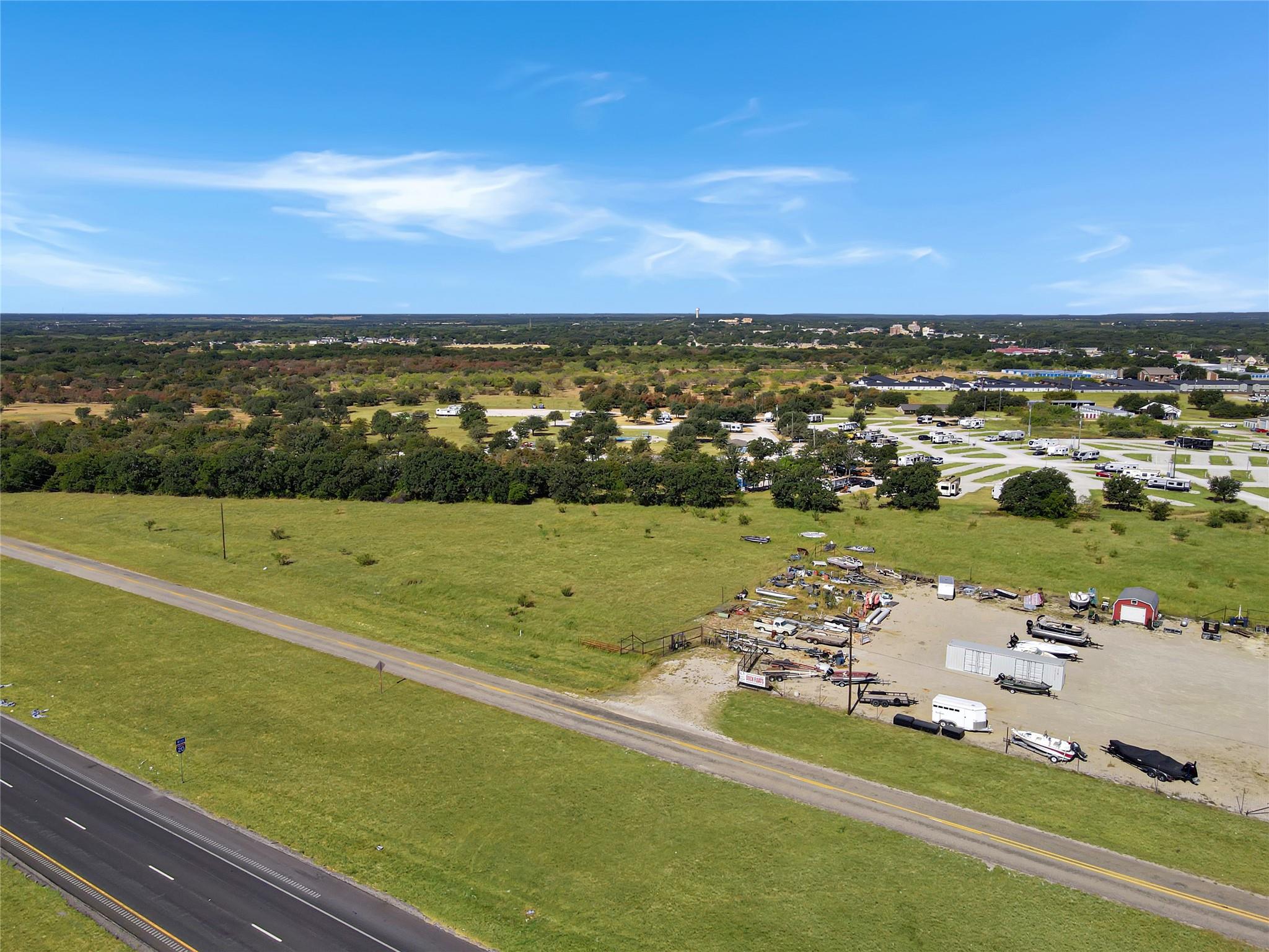 main property photo 27