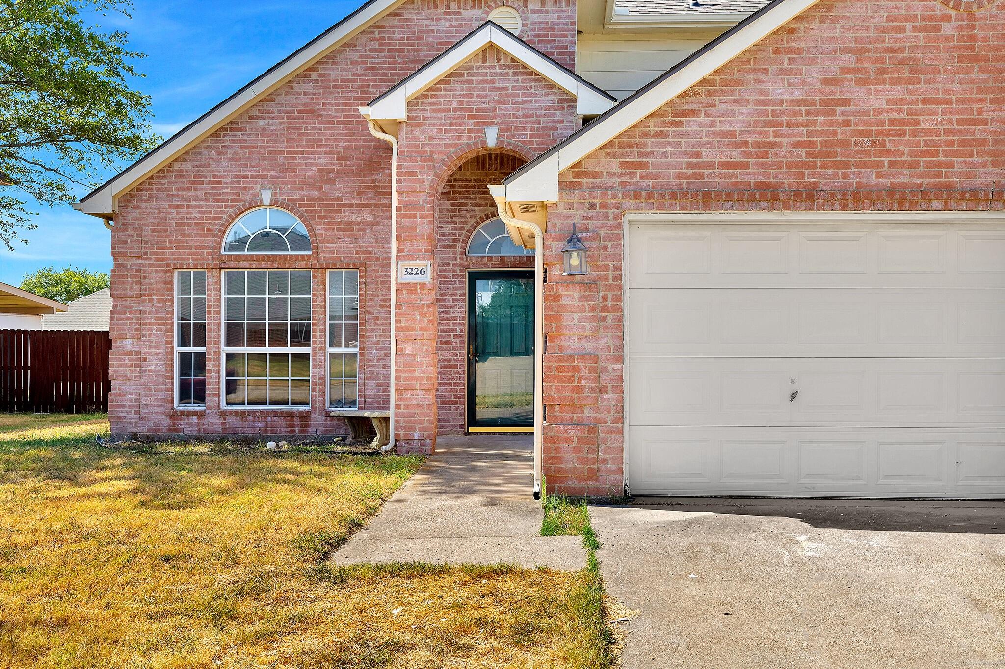 main property photo 3