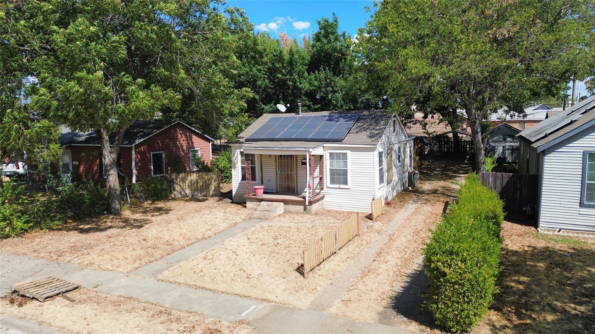 main property photo 3