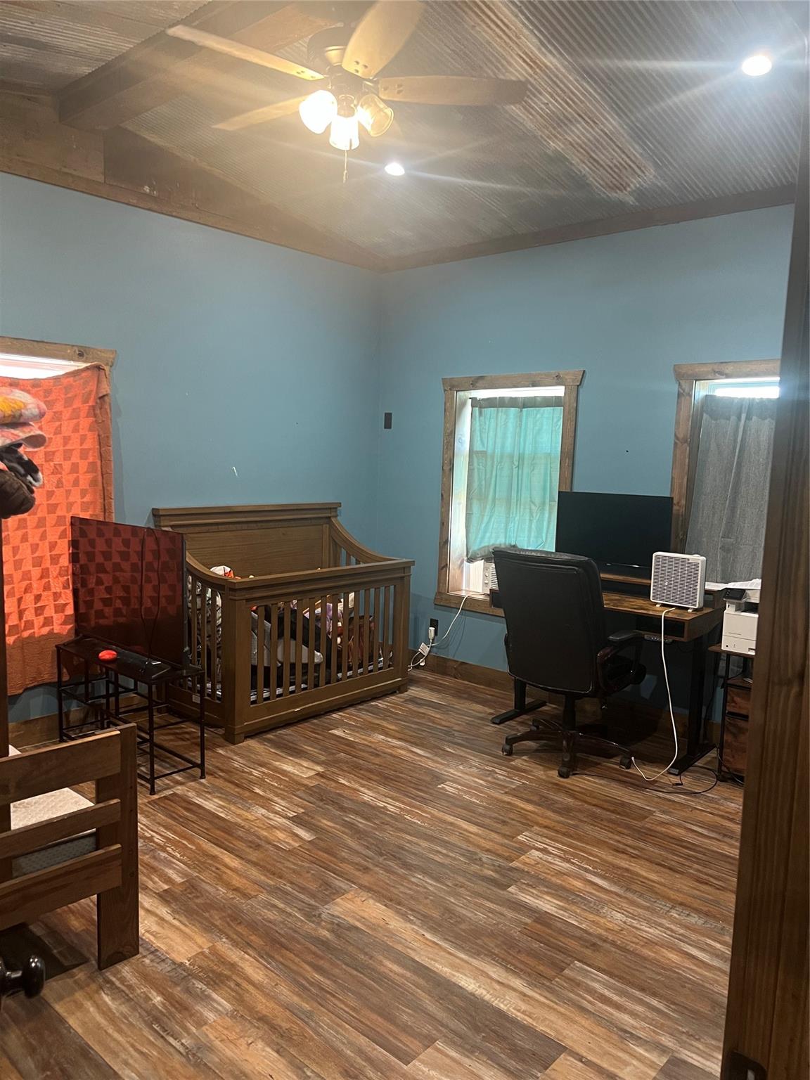 main property photo 21