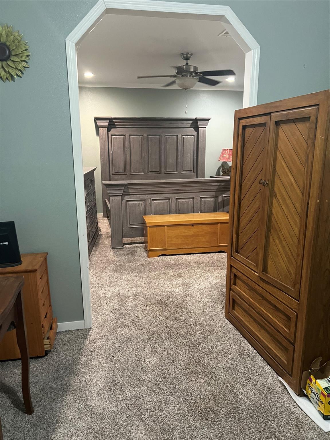 main property photo 36