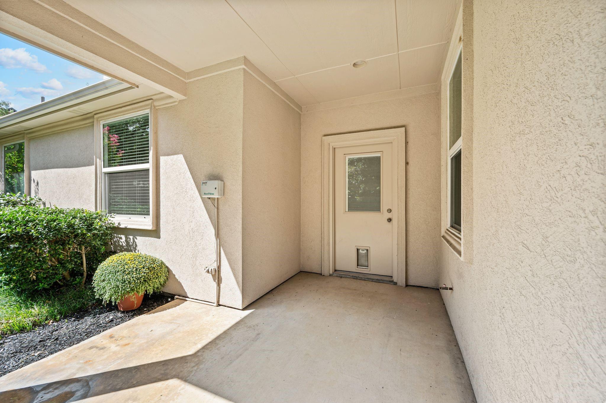 main property photo 24