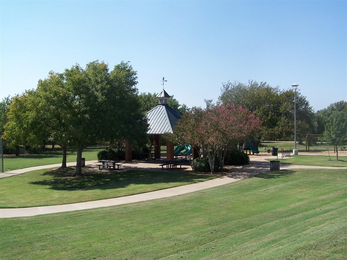 main property photo 31