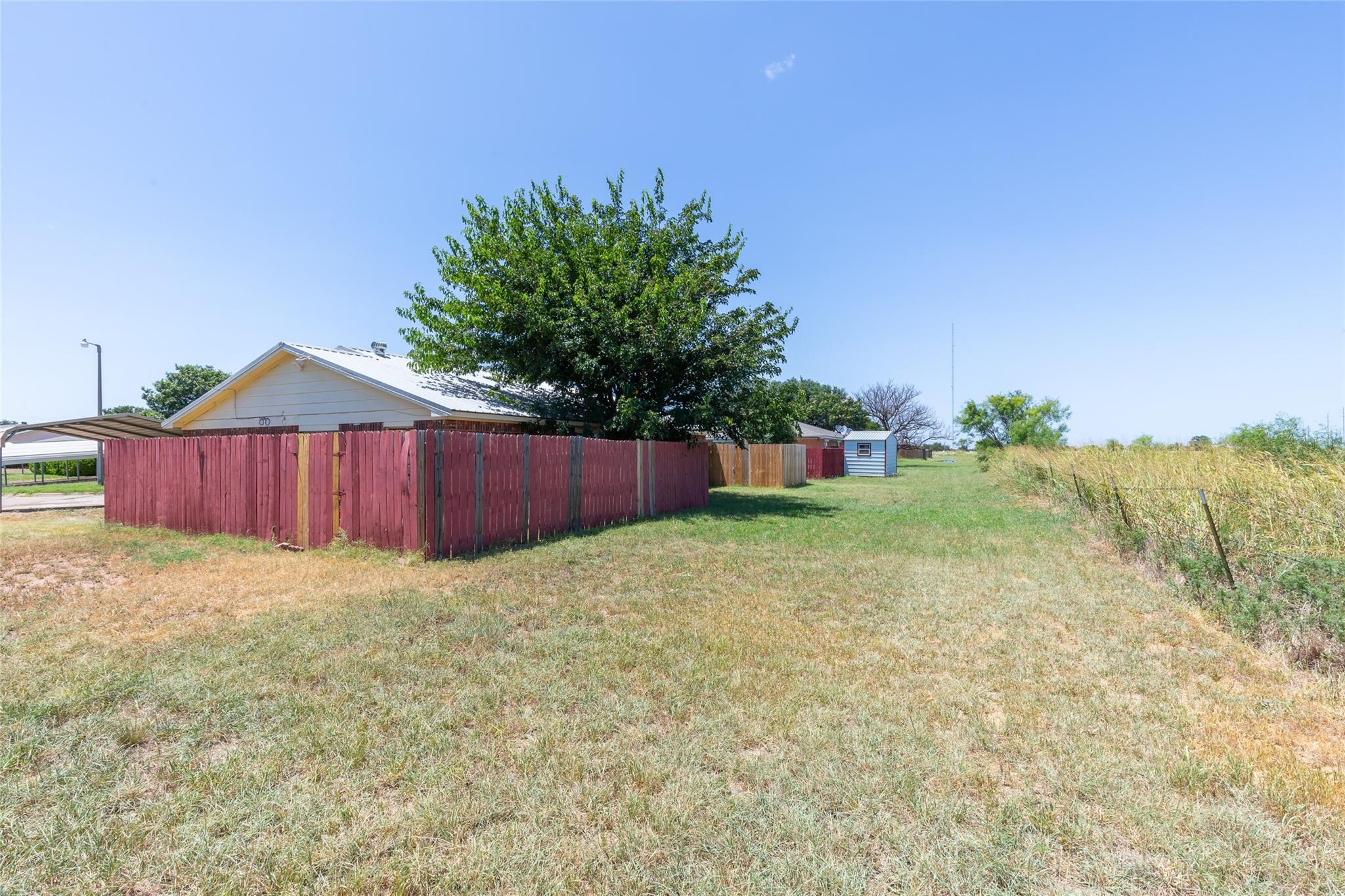 main property photo 38
