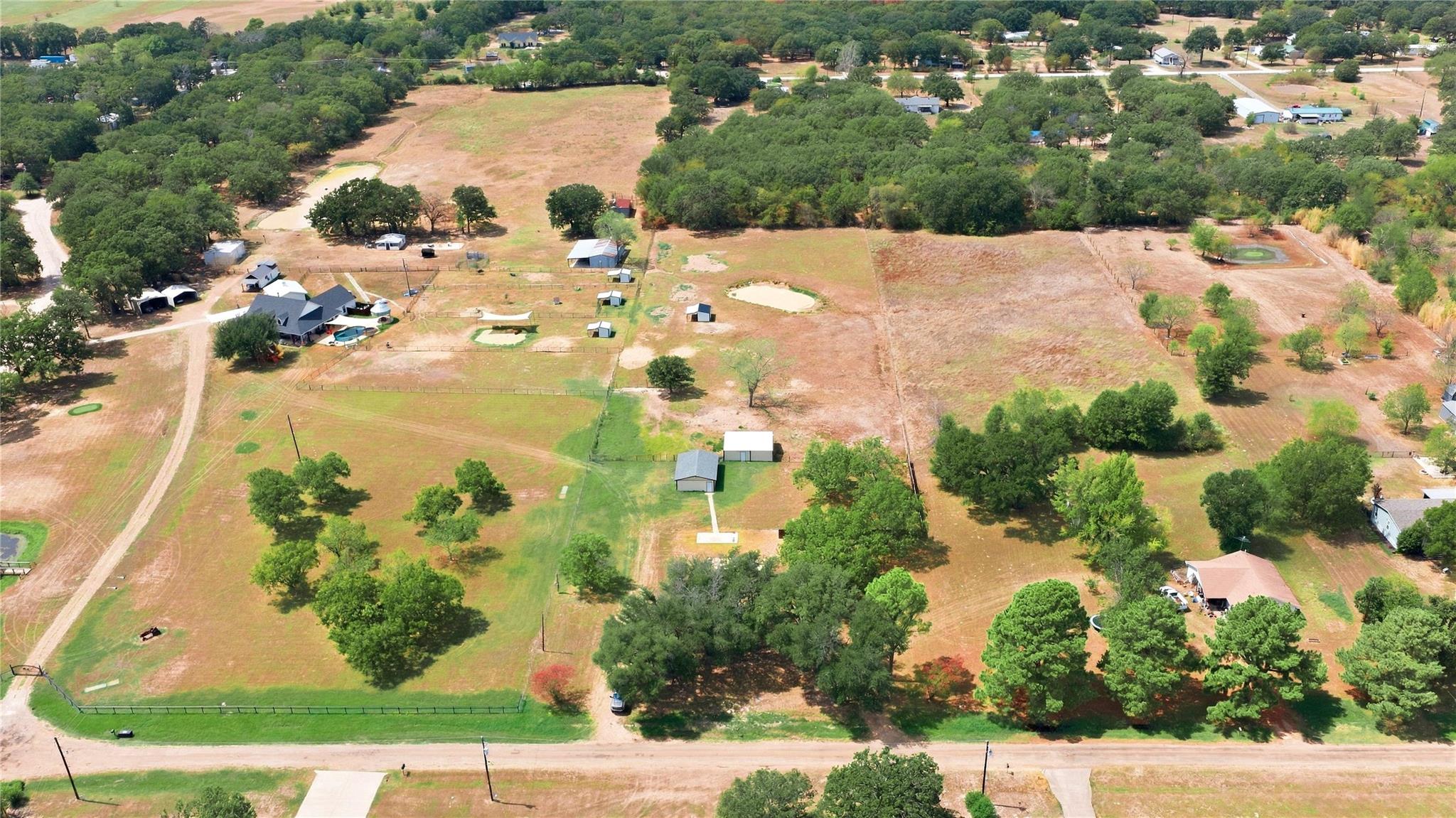 main property photo 7